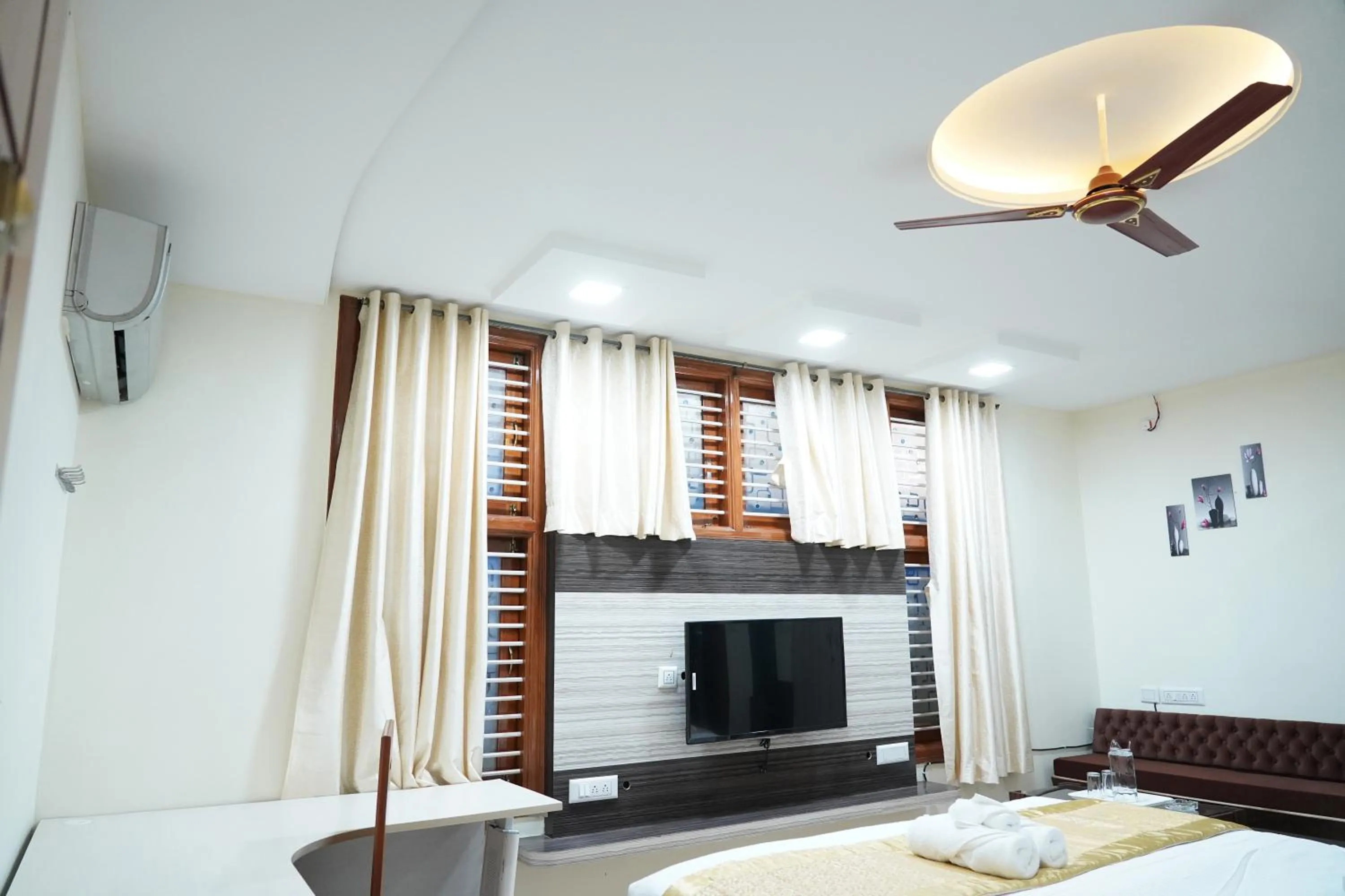 TV and multimedia in Classia Suites