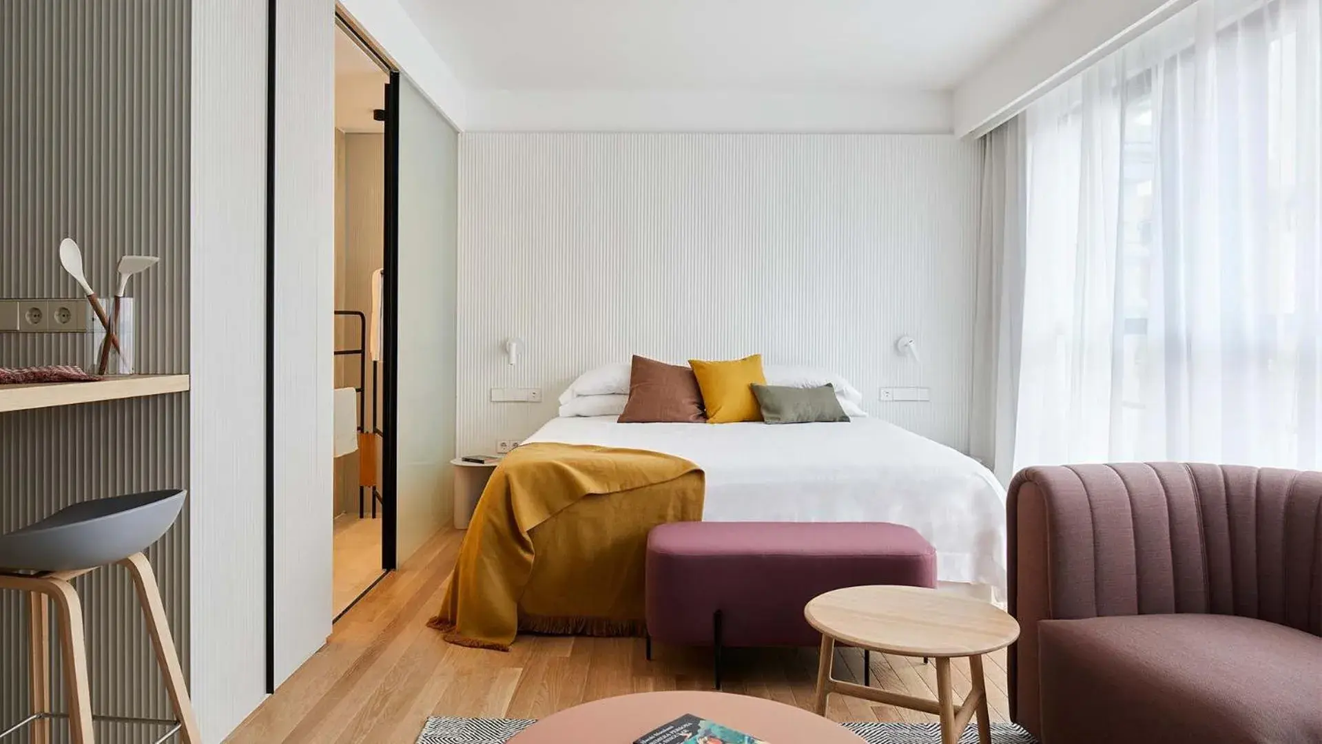 Bed in 60 Balconies Iconic Bed in 60 Balconies Iconic