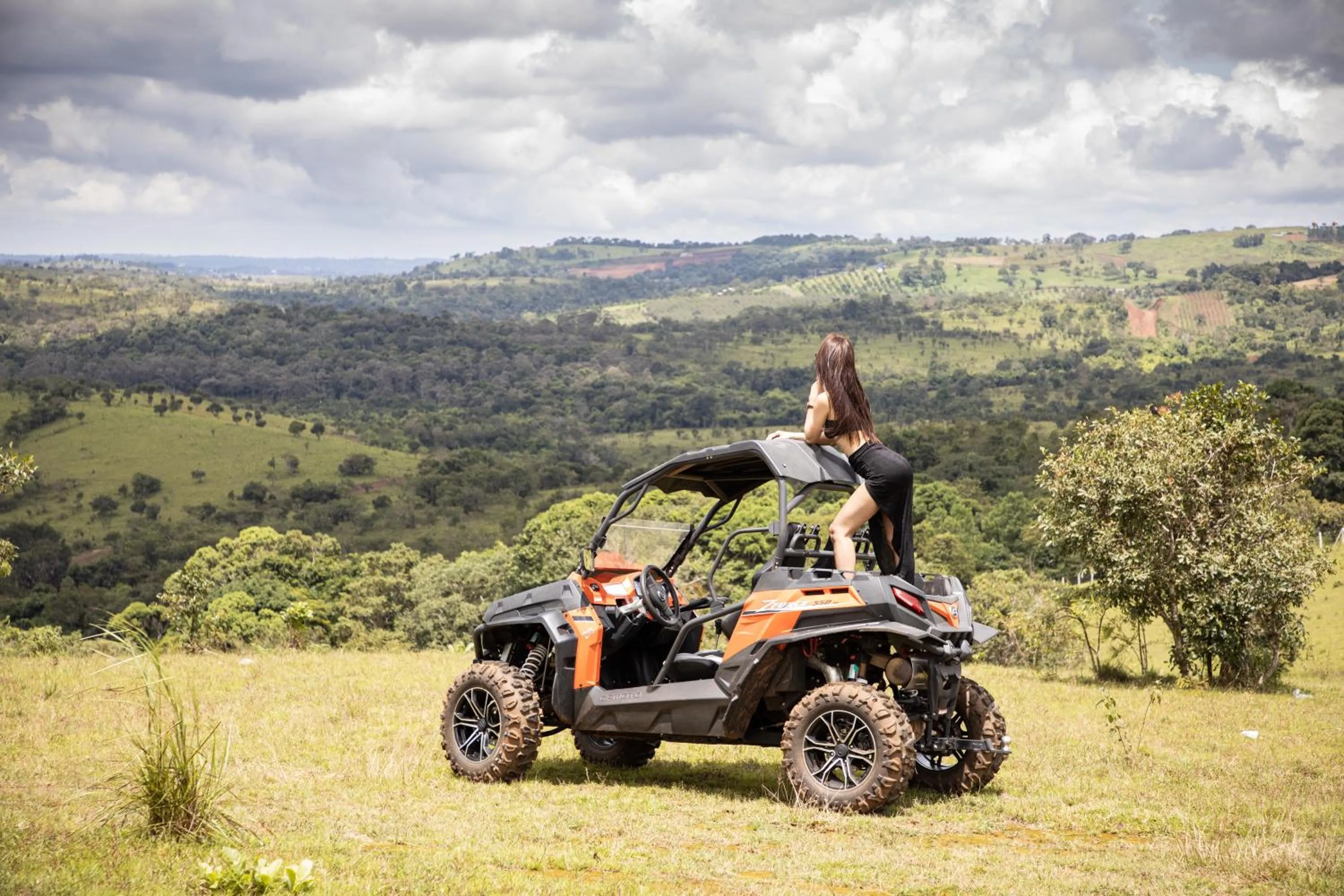 People in Pidoma Resort by EHM