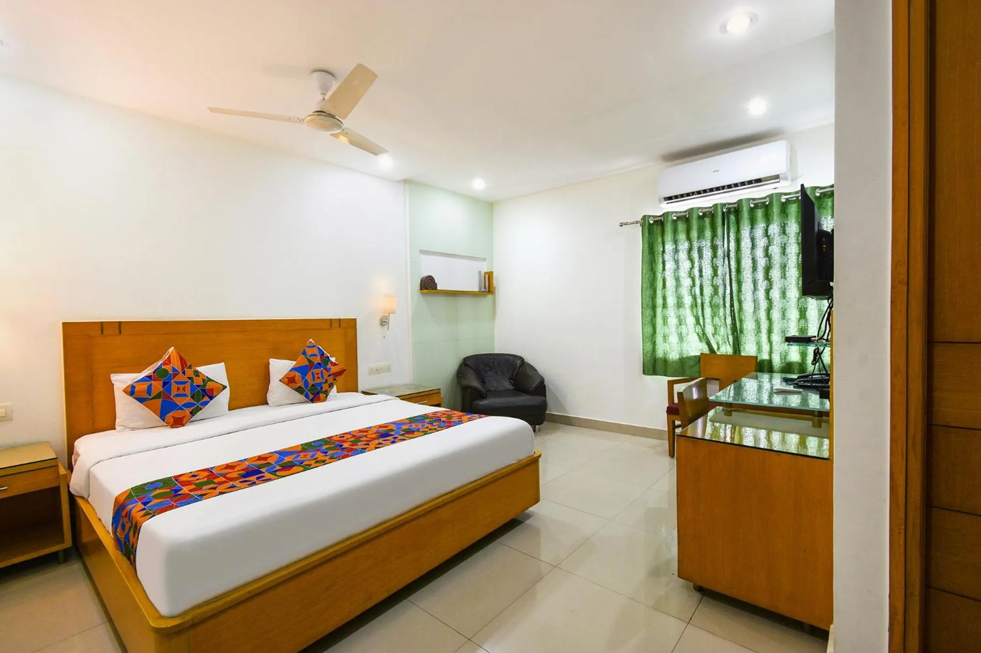 Bed in FabHotel A&M - Nr LV Prasad Institute, Banjara Hills