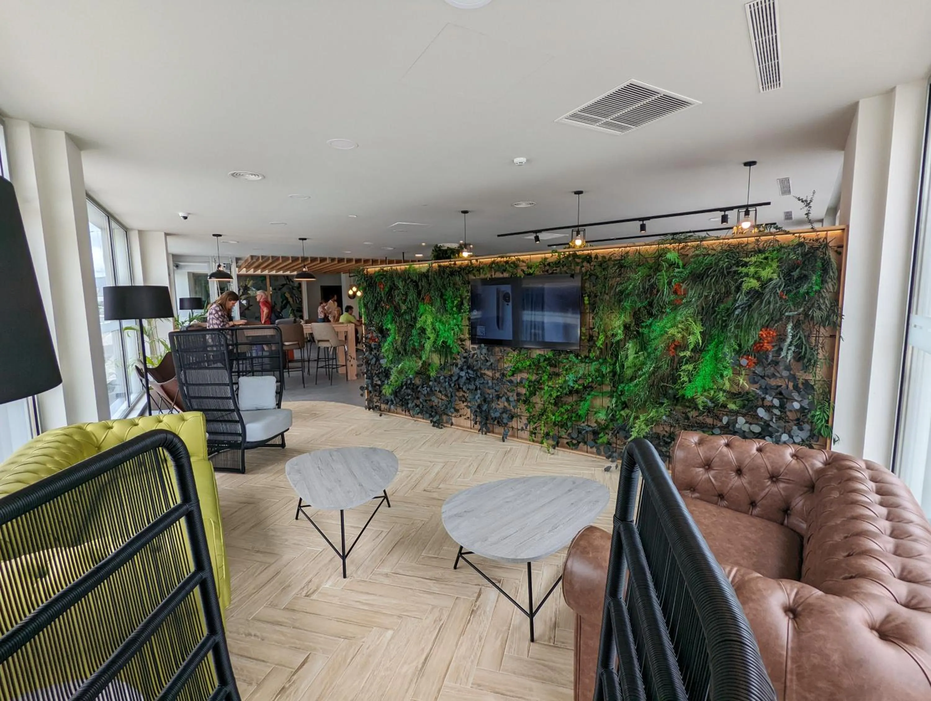 Restaurant/places to eat in Hotel Bed4U Santander