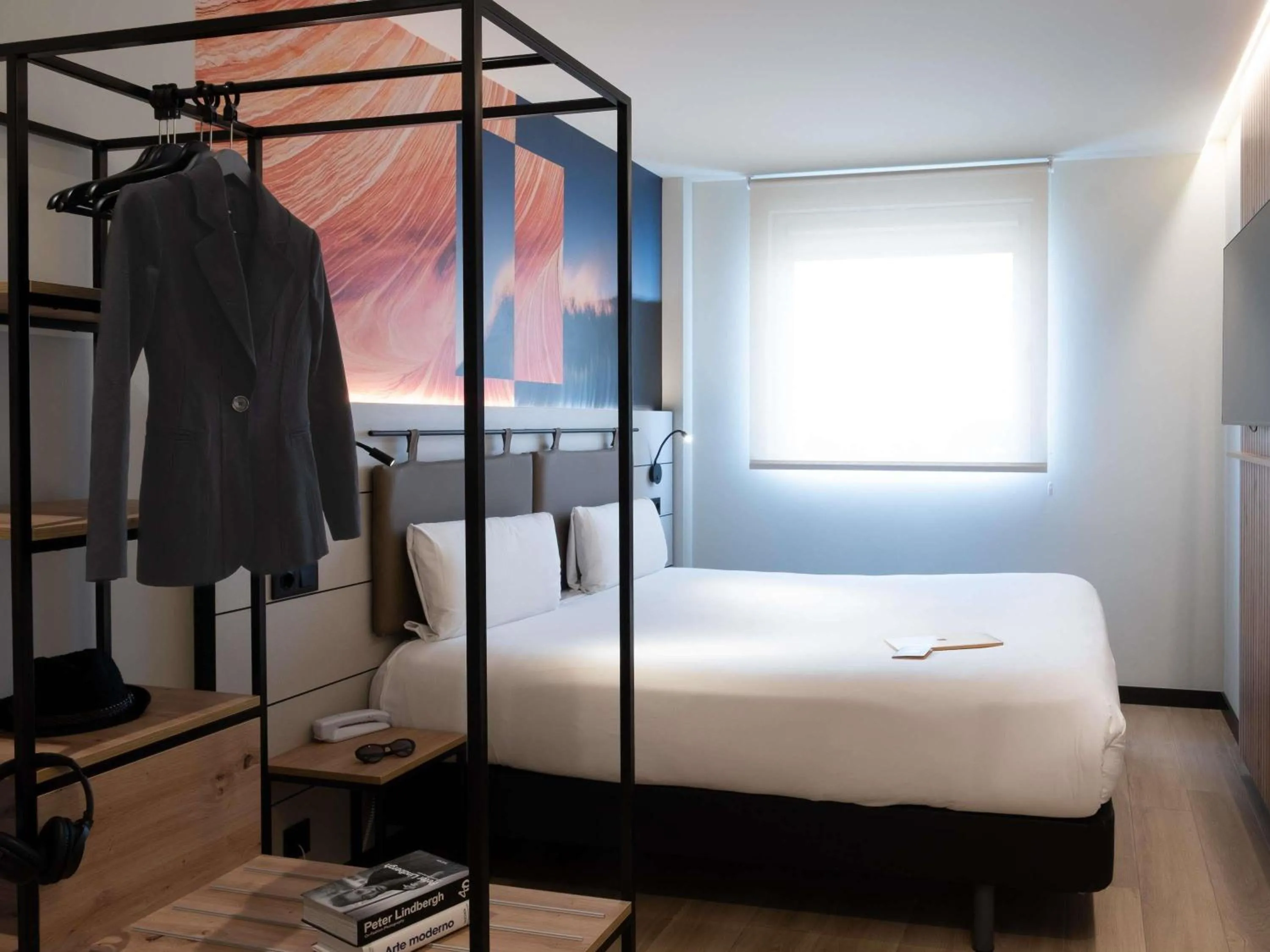 Bedroom, Bed in ibis Styles Santander