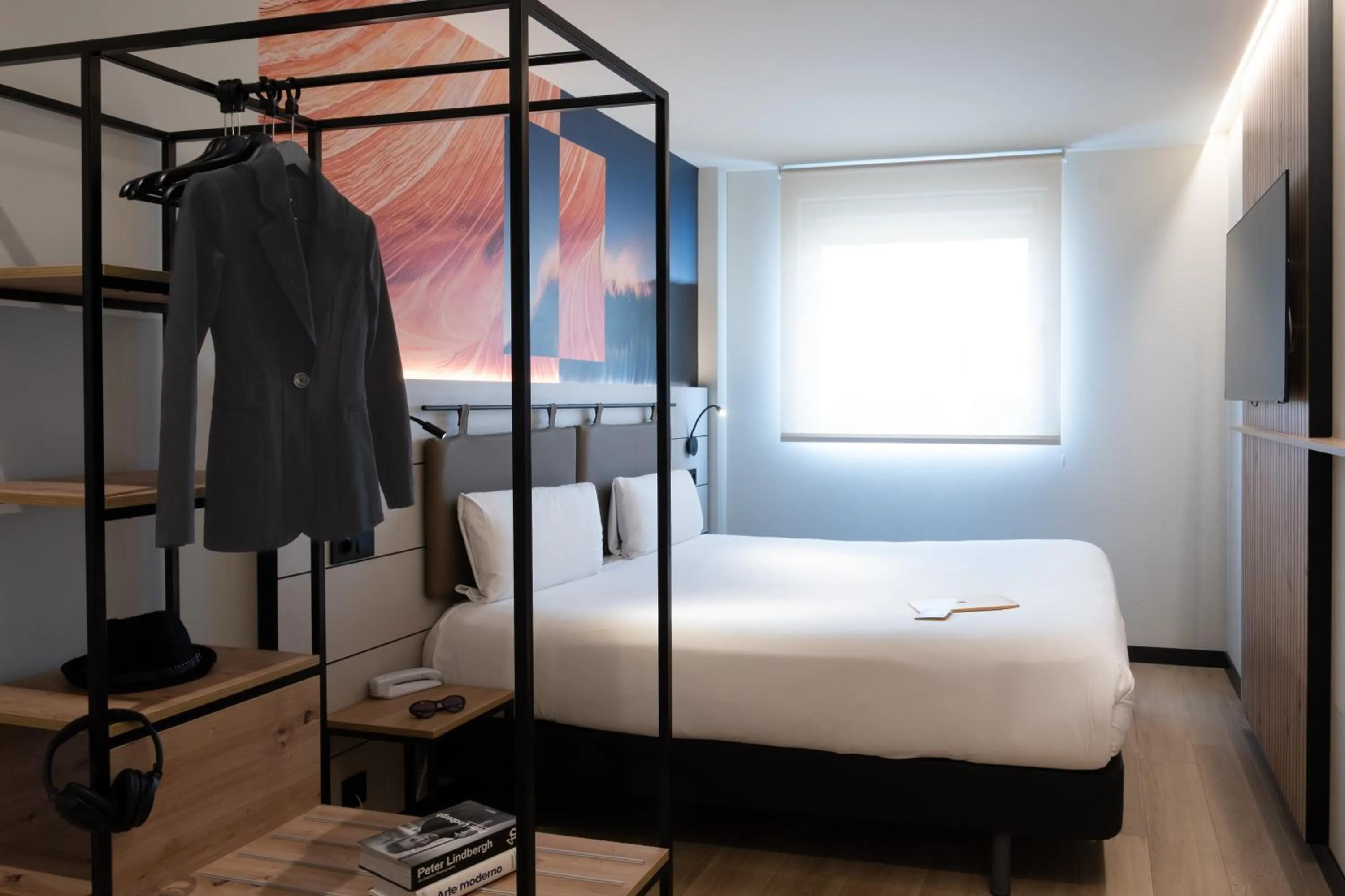 Bedroom, Bed in ibis Styles Santander
