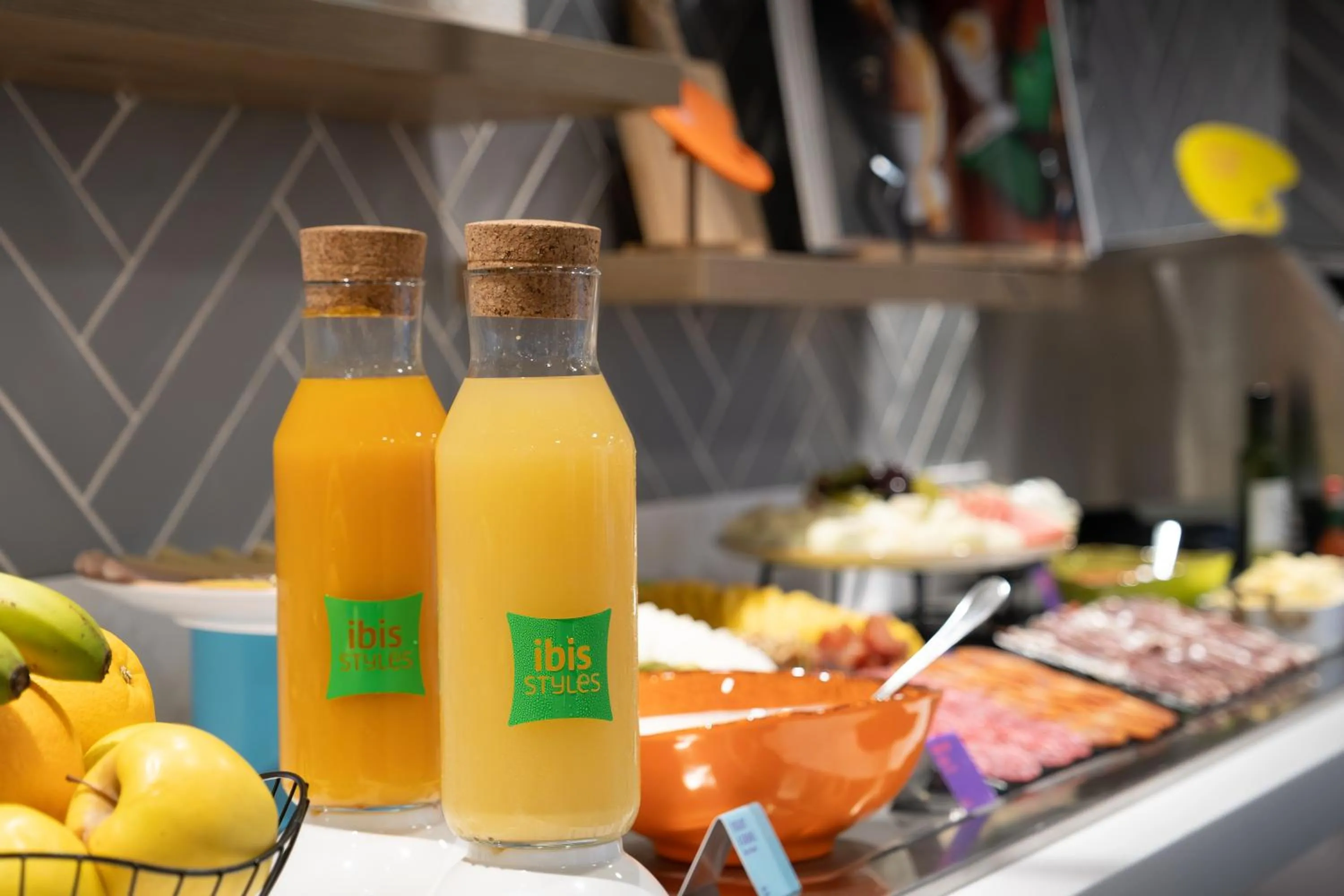 Buffet breakfast in ibis Styles Santander