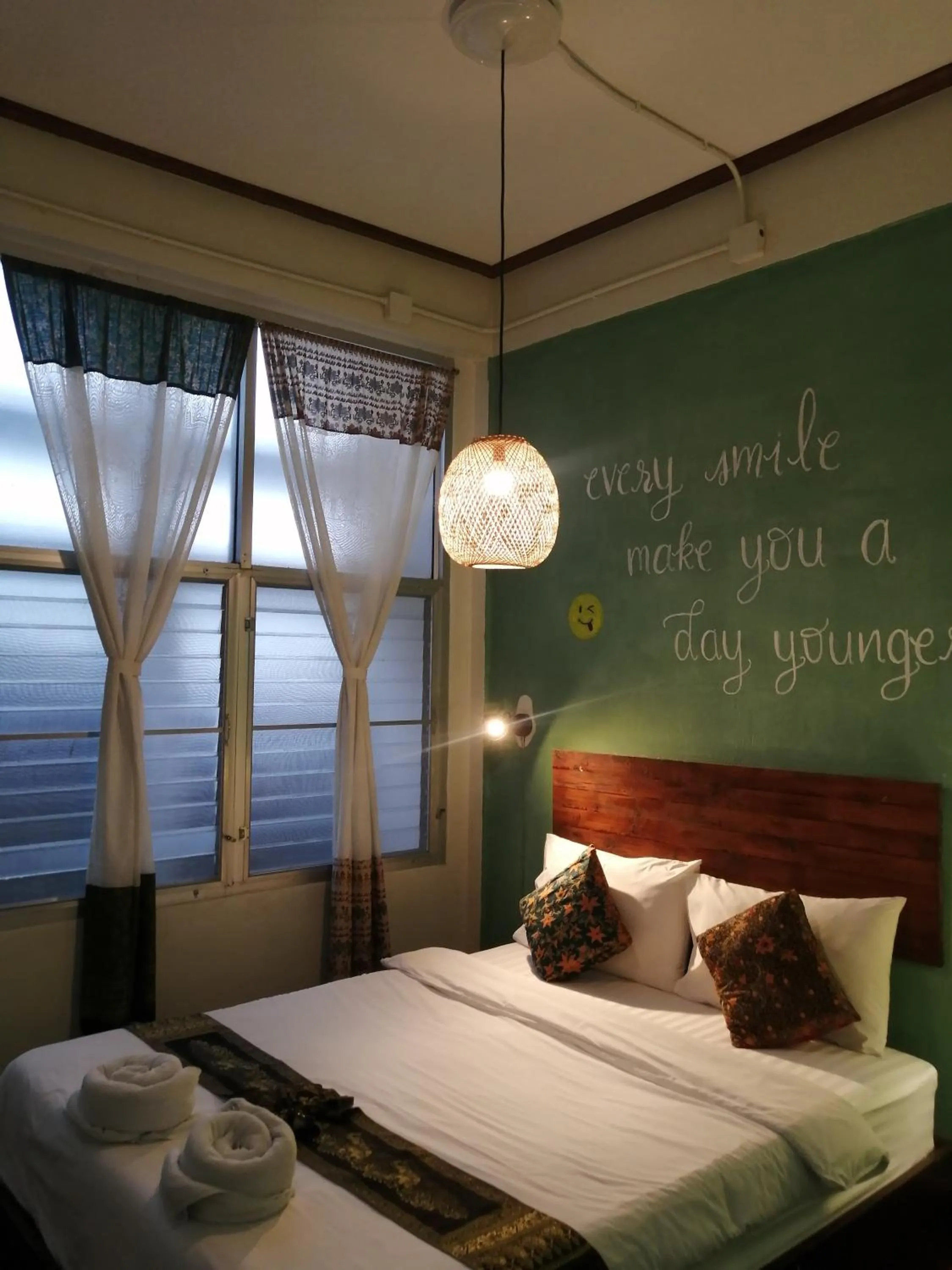 Bedroom, Bed in Thaweesuk Heritage Homestay