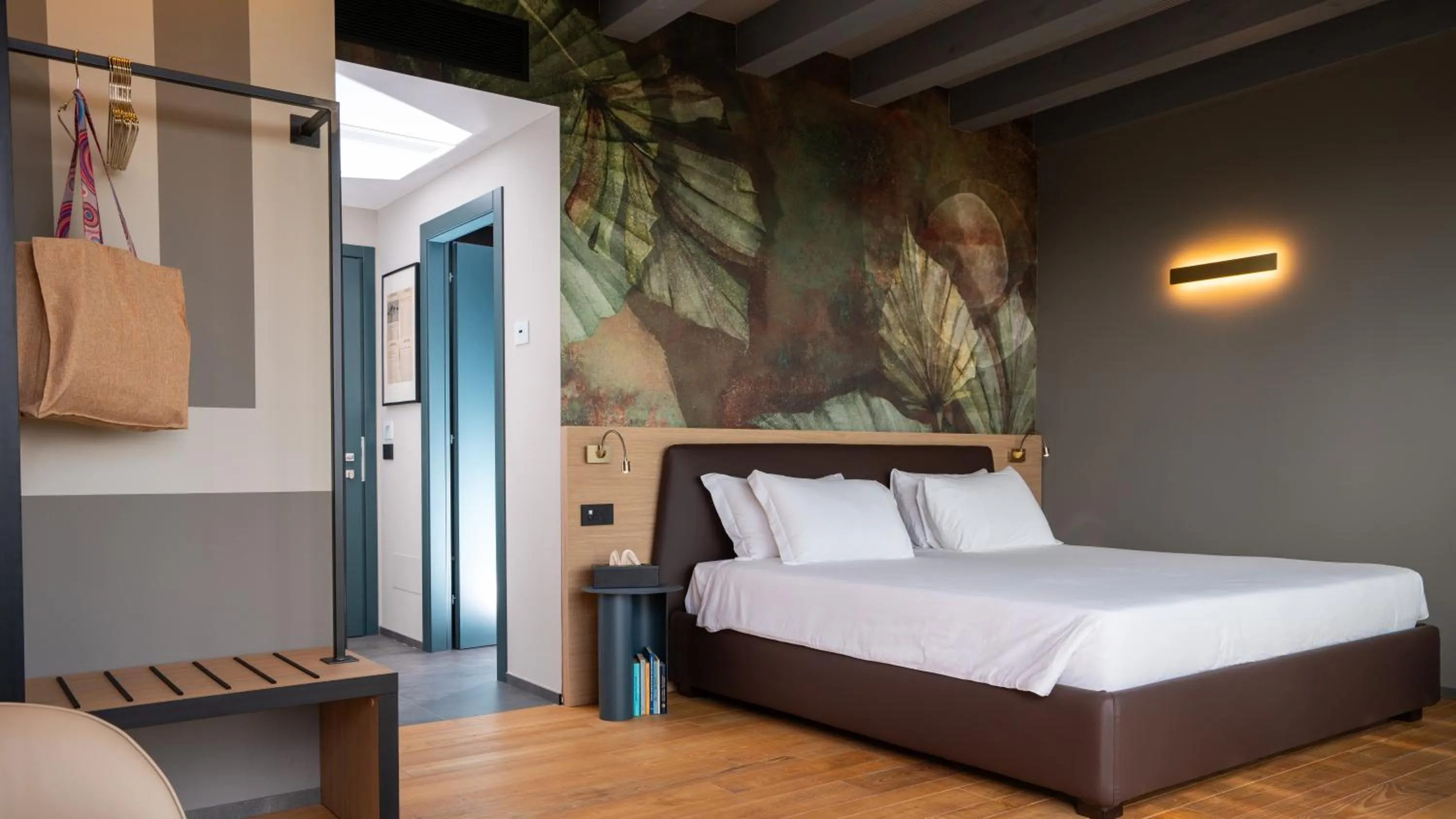 Bedroom, Bed in Villa Balis Crema Verona Hills