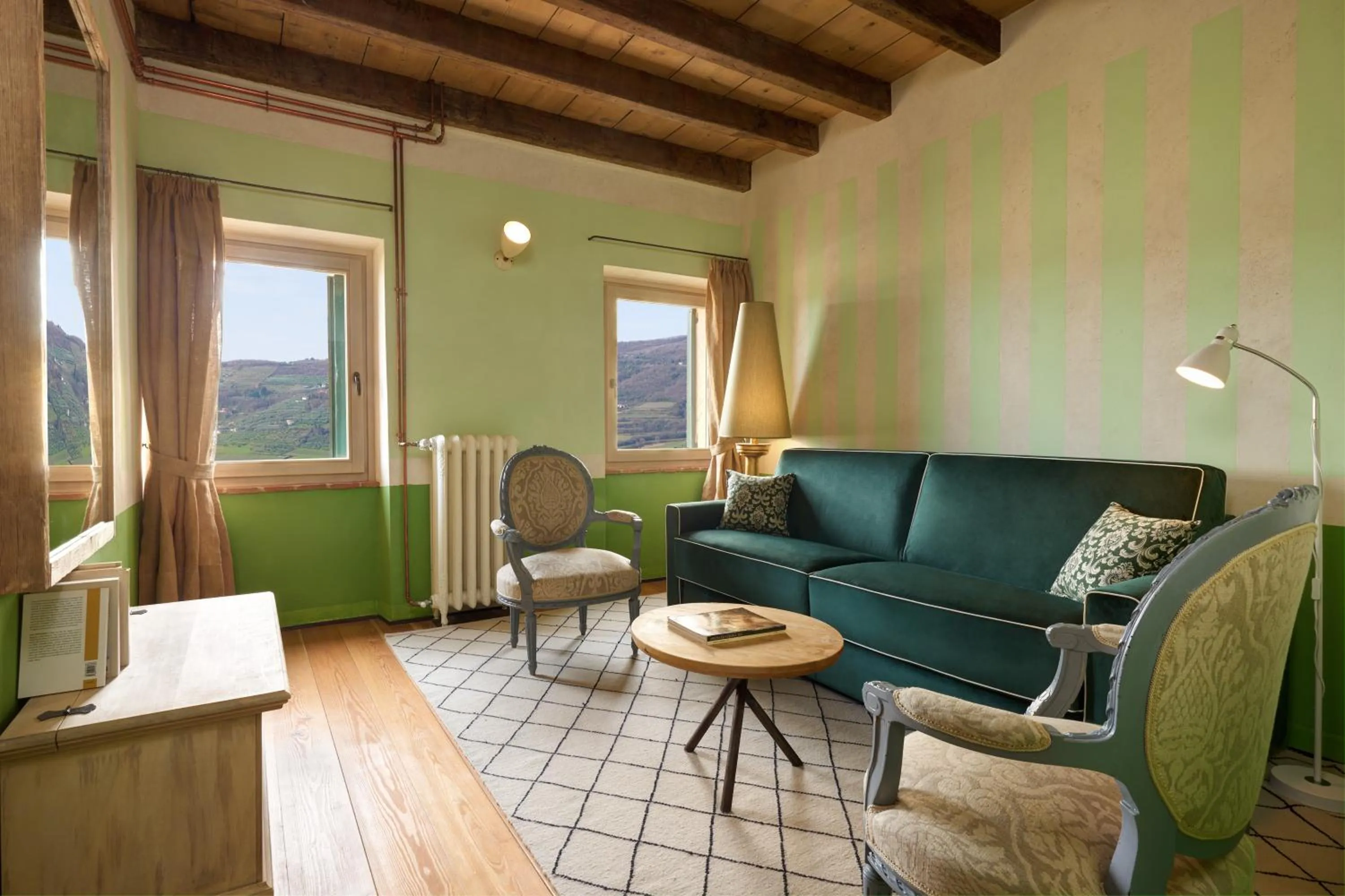 Living room in Villa Balis Crema Verona Hills