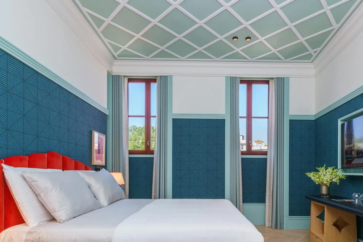 Bedroom, Bed in The Editory Boulevard Aliados Hotel - Preferred Hotels
