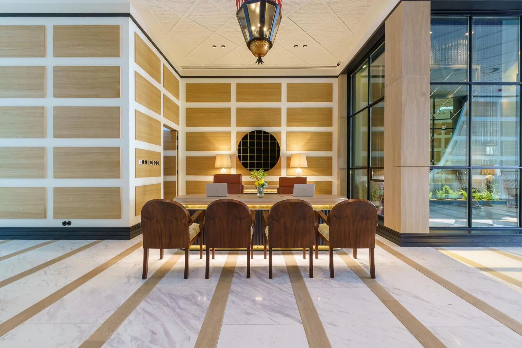 Lobby or reception in The Editory Boulevard Aliados Hotel - Preferred Hotels