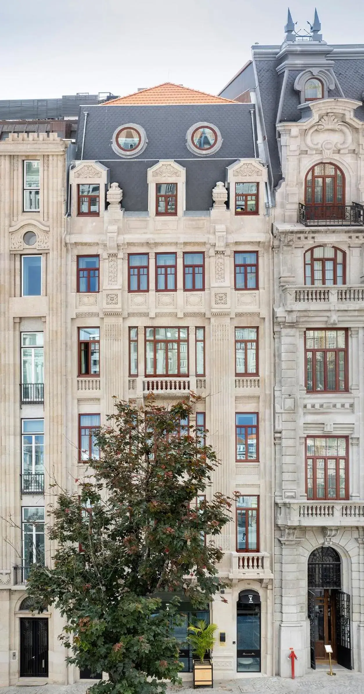 Facade/entrance in The Editory Boulevard Aliados Hotel - Preferred Hotels Facade/entrance in The Editory Boulevard Aliados Hotel - Preferred Hotels