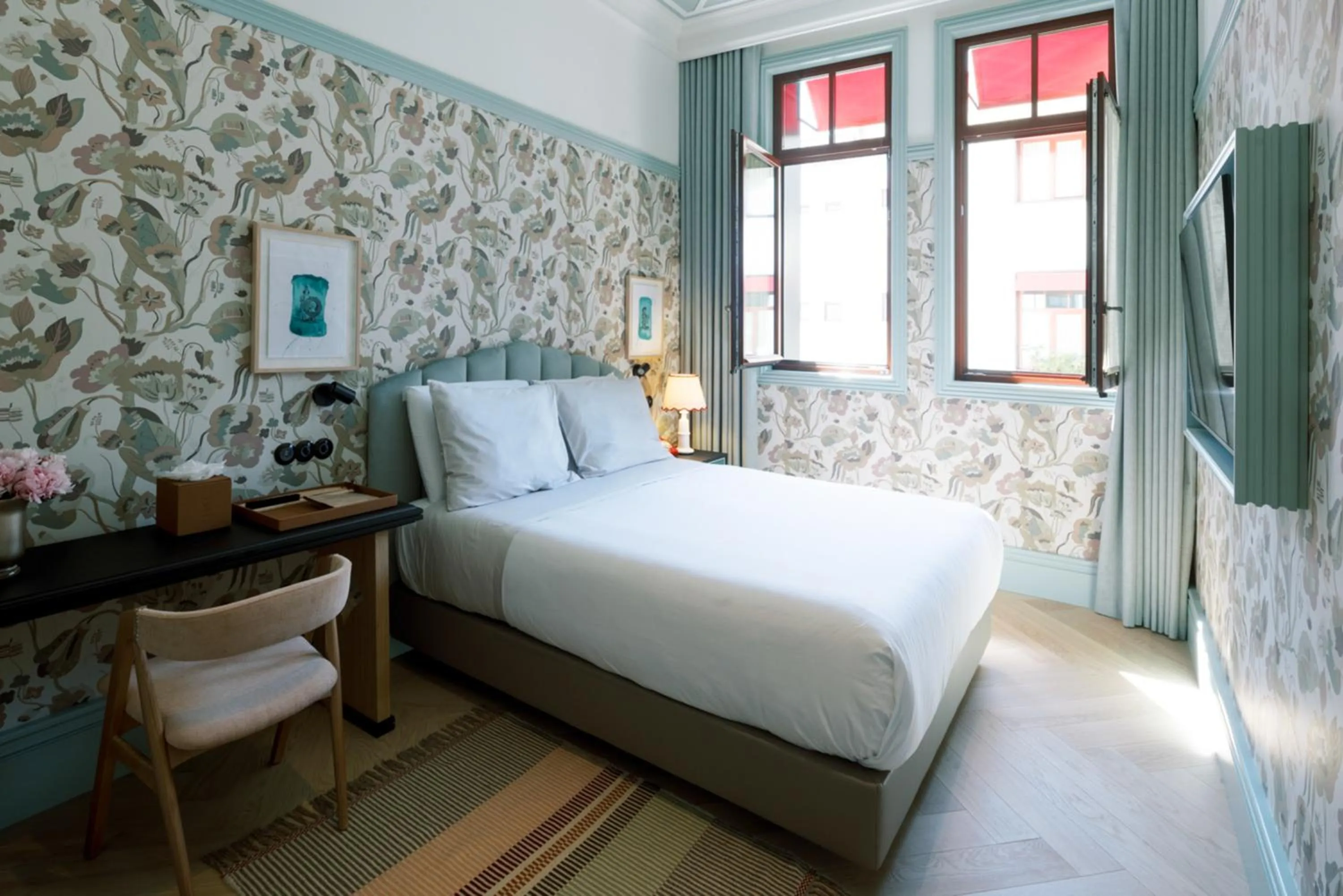 Bedroom, Bed in The Editory Boulevard Aliados Hotel - Preferred Hotels