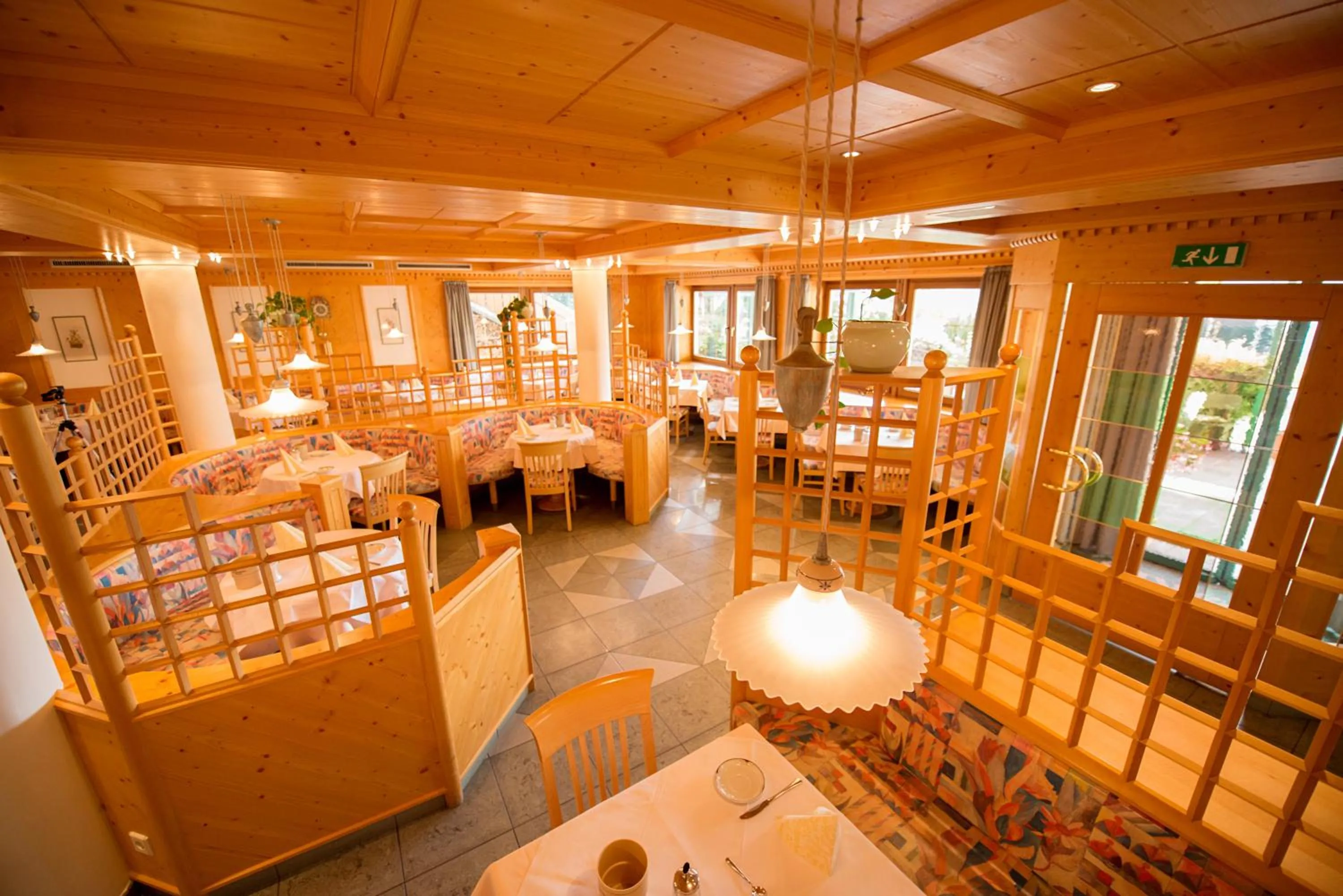 Restaurant/places to eat in Hotel Garni Doris