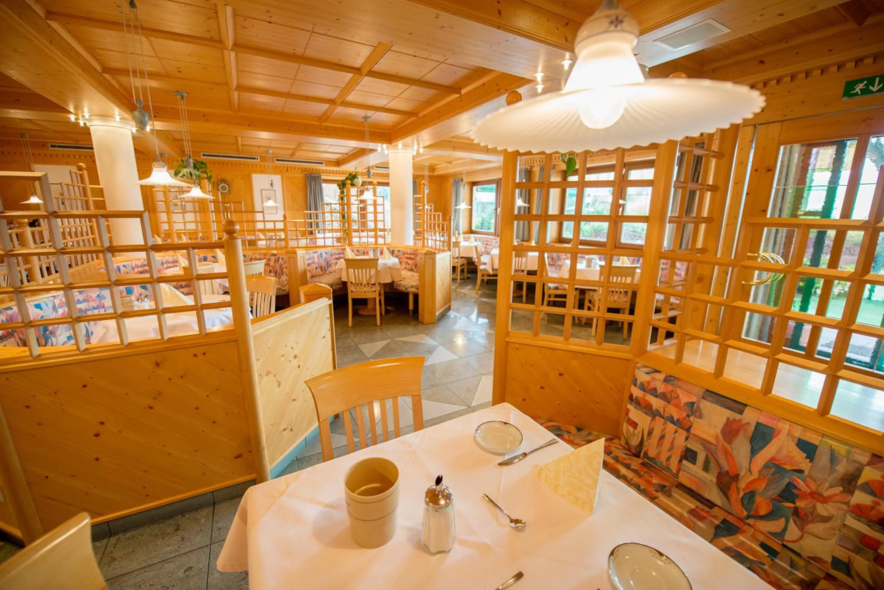 Restaurant/places to eat in Hotel Garni Doris