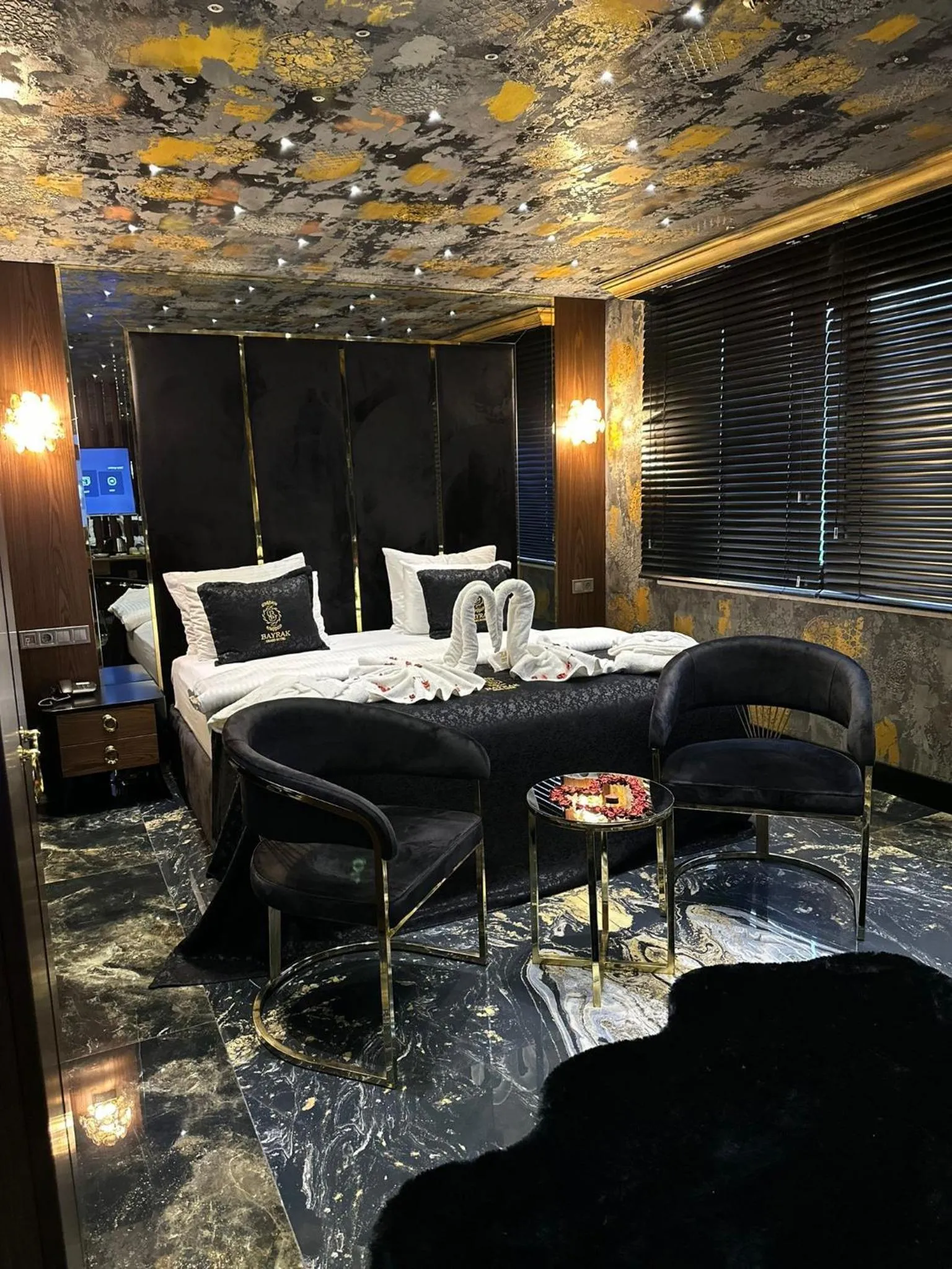 Photo of the whole room in Bayrak Grand Hotel