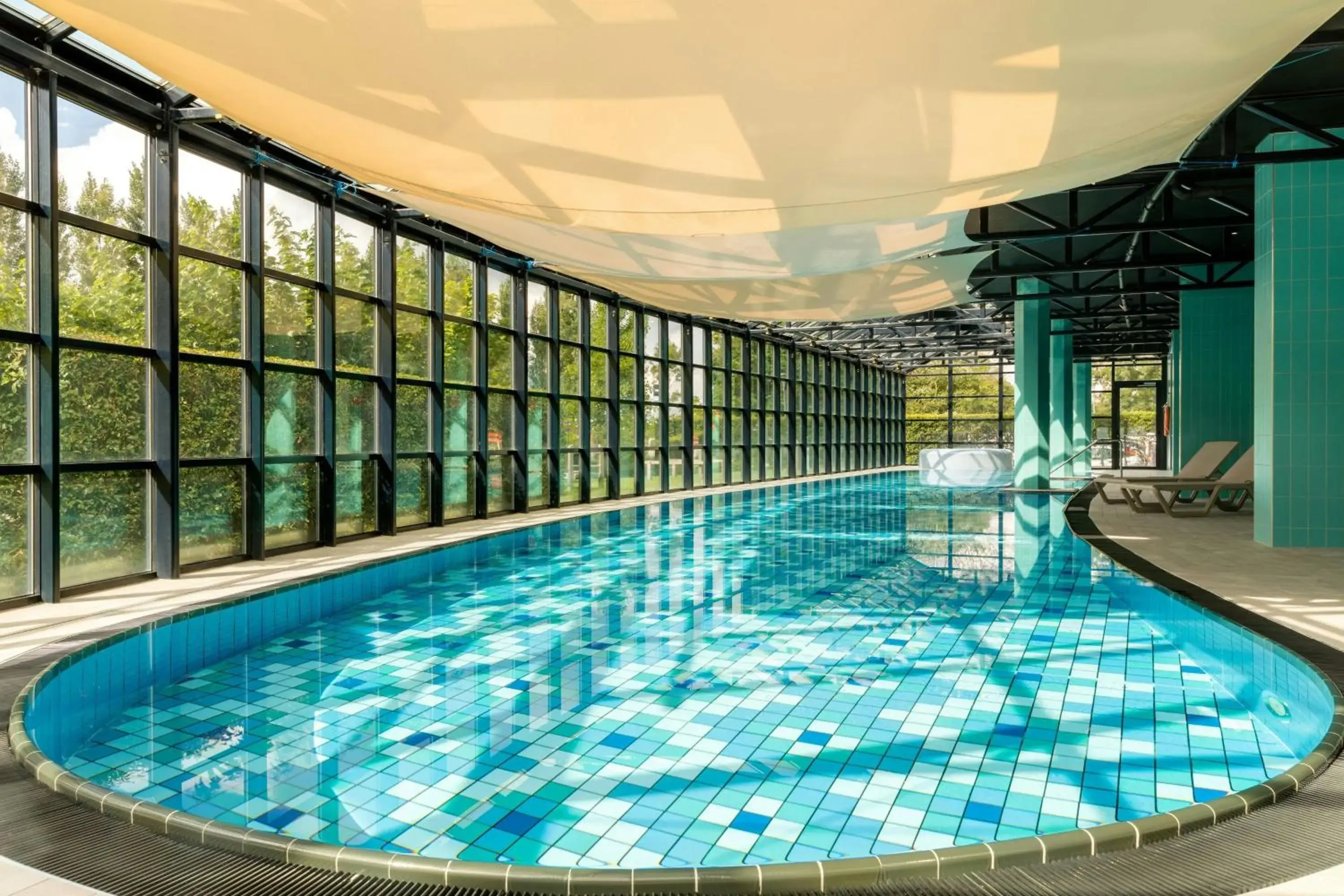 Swimming pool in Corendon Amsterdam Schiphol Airport, a Tribute Portfolio Hotel Swimming pool in Corendon Amsterdam Schiphol Airport, a Tribute Portfolio Hotel