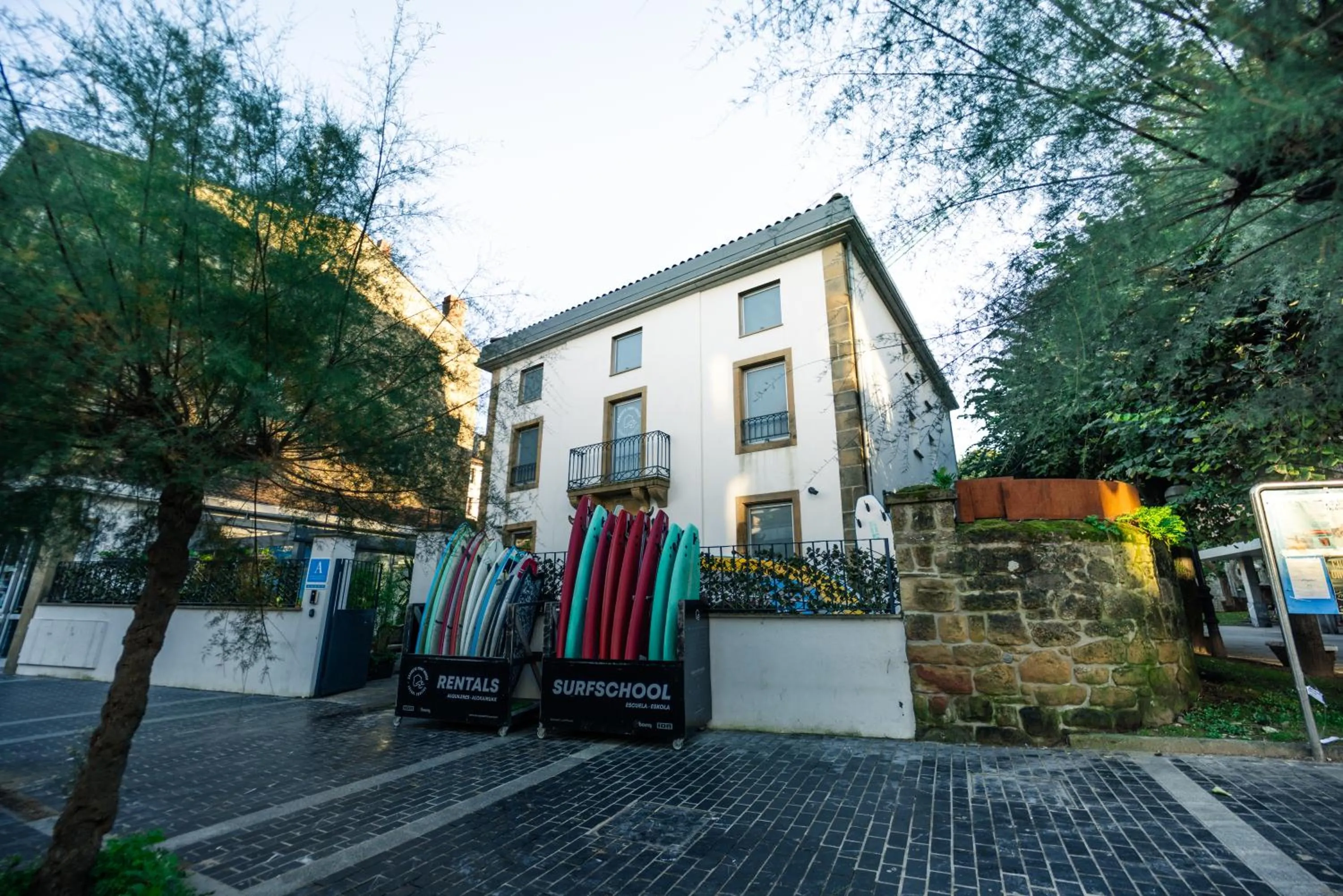 Property building in Zarautz Surf House