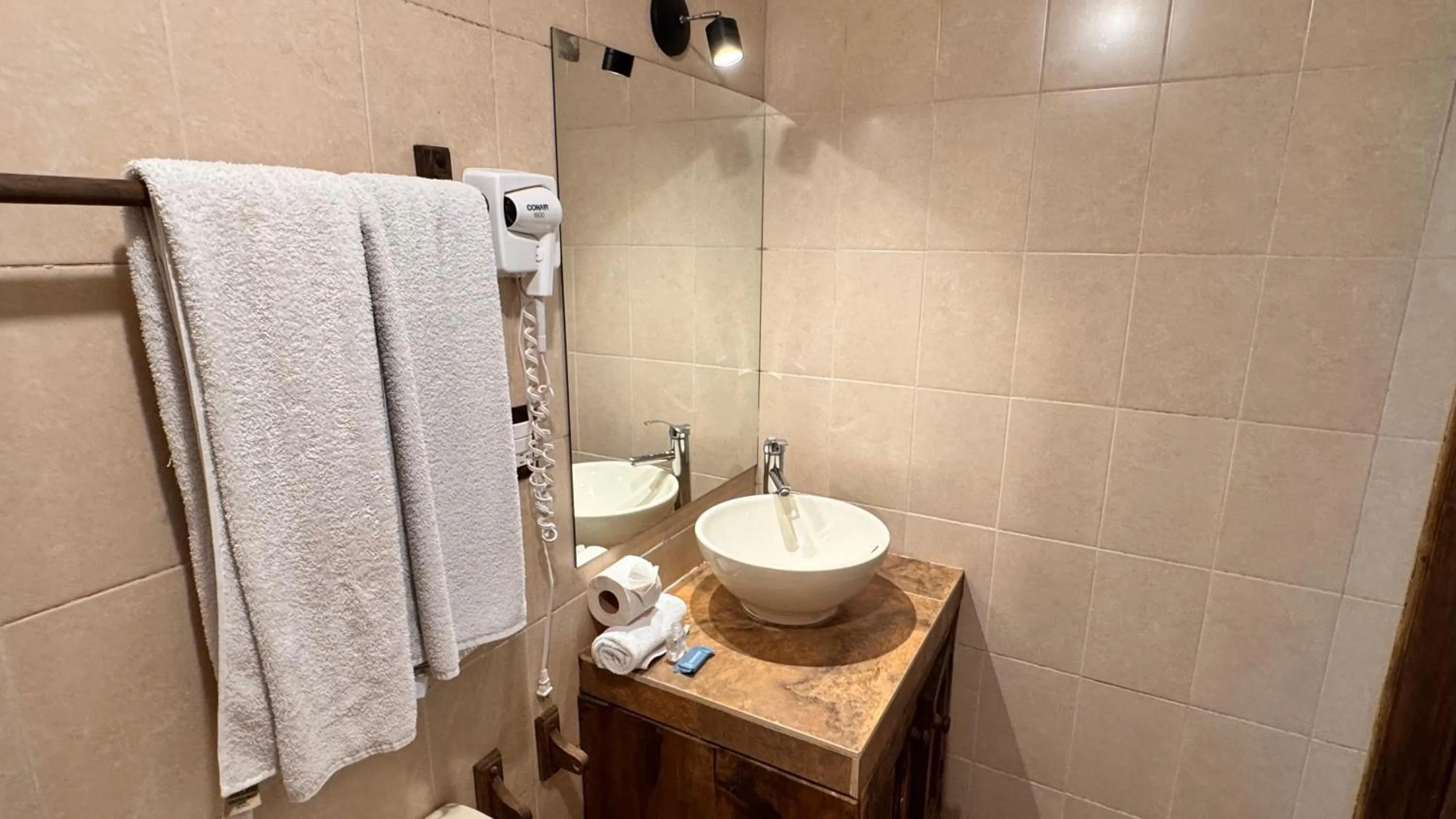 Bathroom in Hotel La Capilla