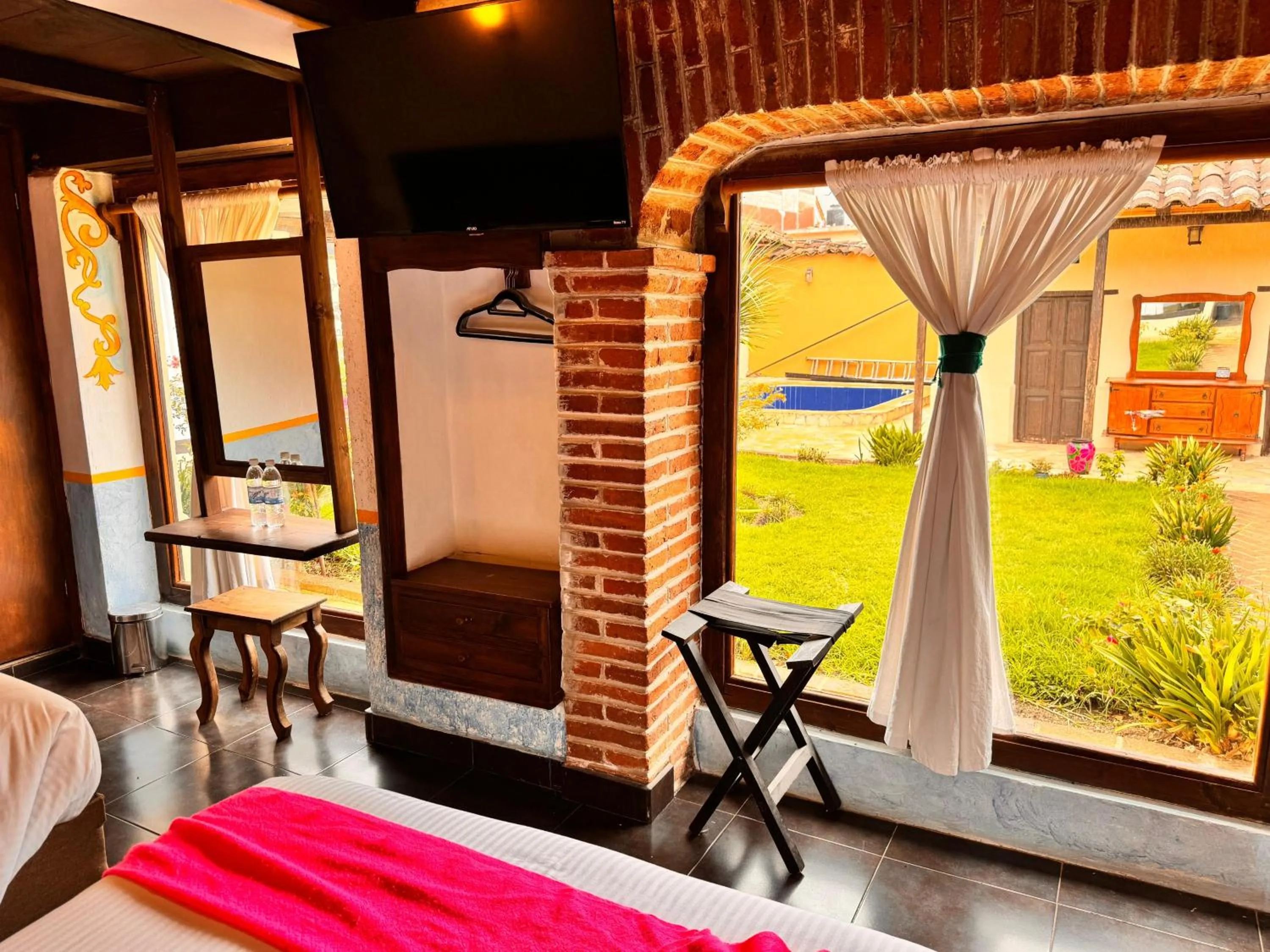 Photo of the whole room, Bed in Hotel La Capilla