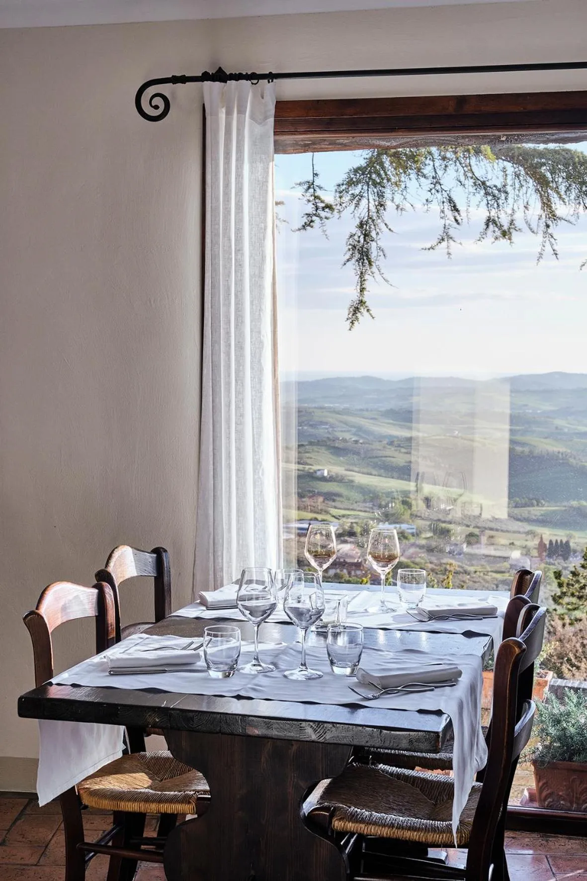 Restaurant/places to eat in Palazzo Viviani - Castello di Montegridolfo