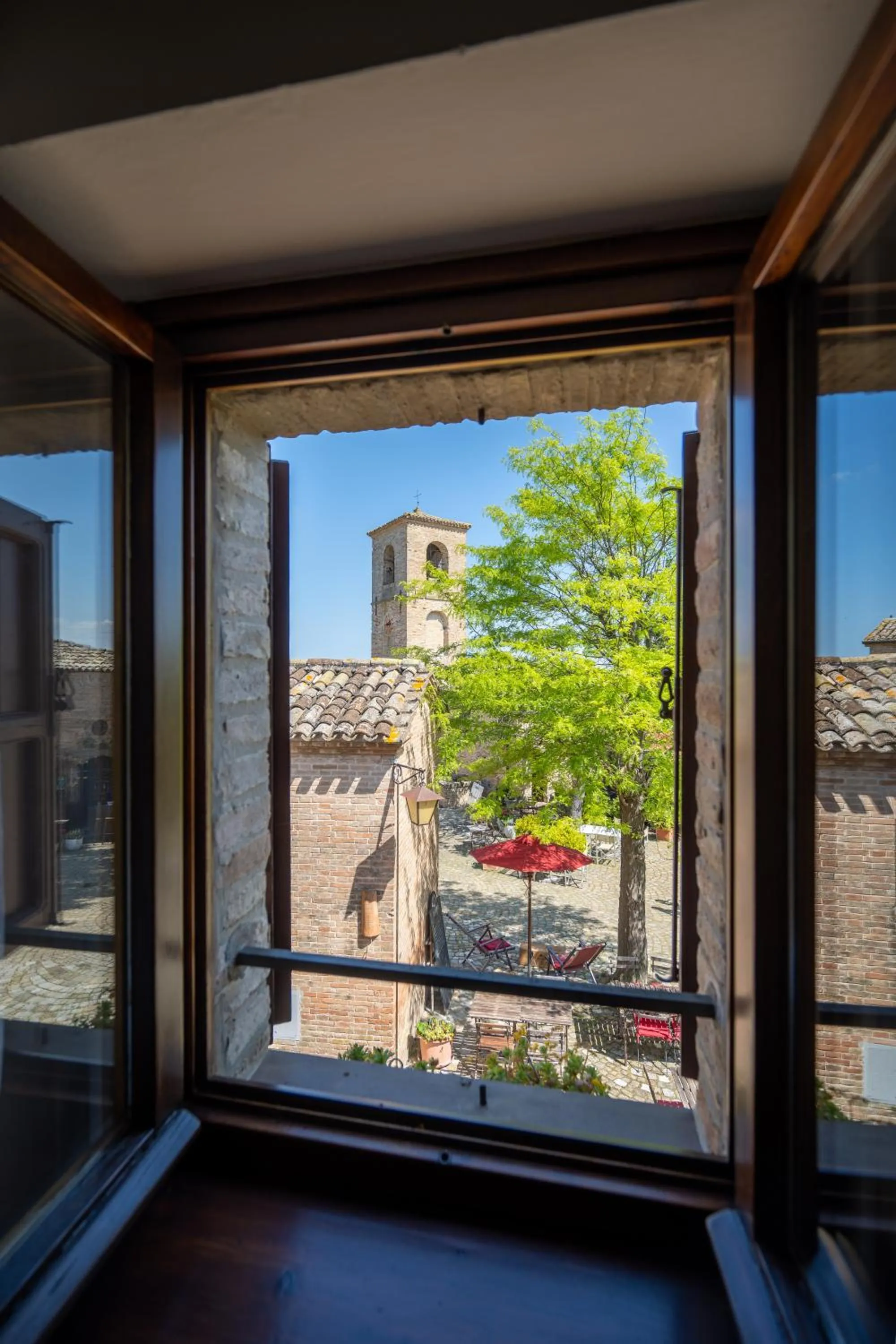 Day in Palazzo Viviani - Castello di Montegridolfo