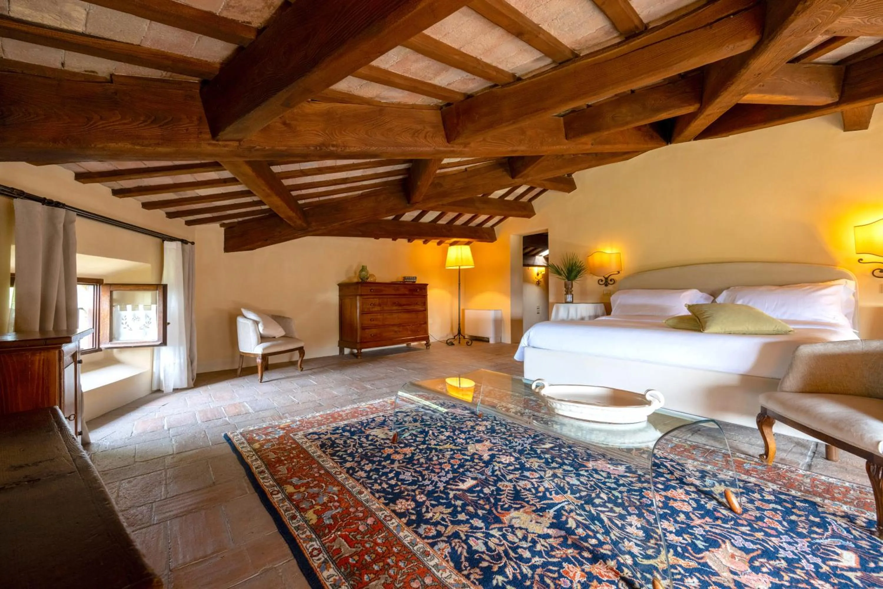 Photo of the whole room in Palazzo Viviani - Castello di Montegridolfo