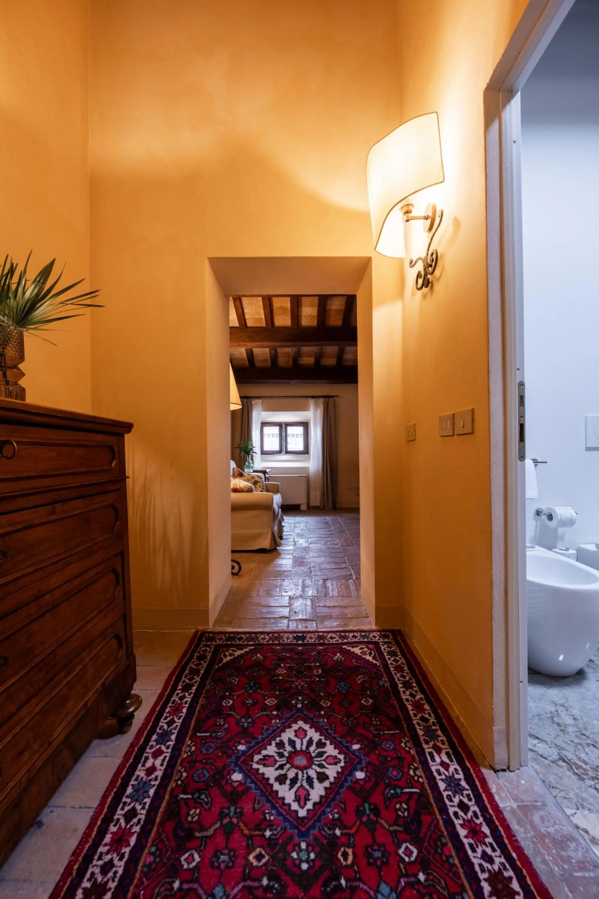 Decorative detail, Bed in Palazzo Viviani - Castello di Montegridolfo