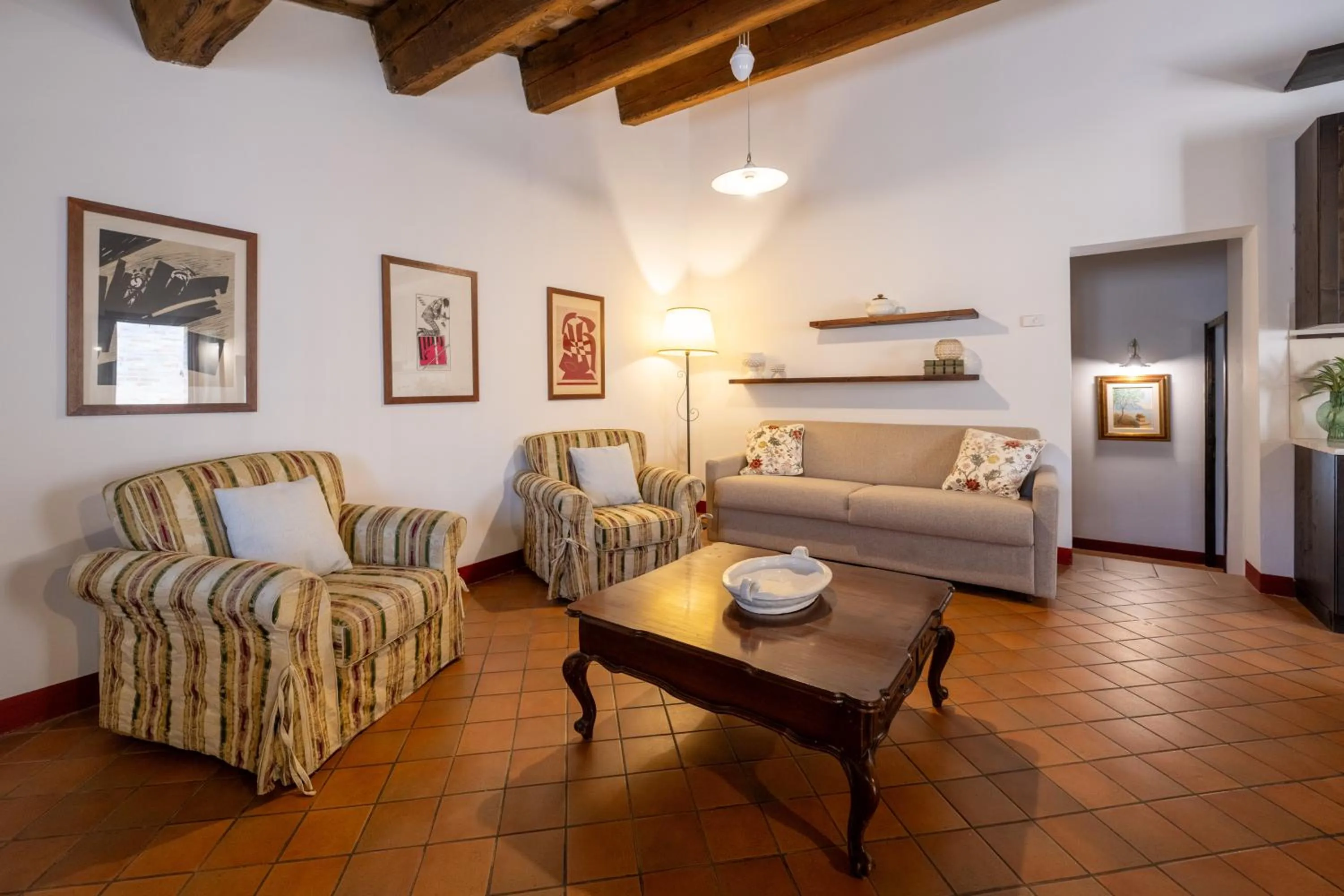 Photo of the whole room in Palazzo Viviani - Castello di Montegridolfo