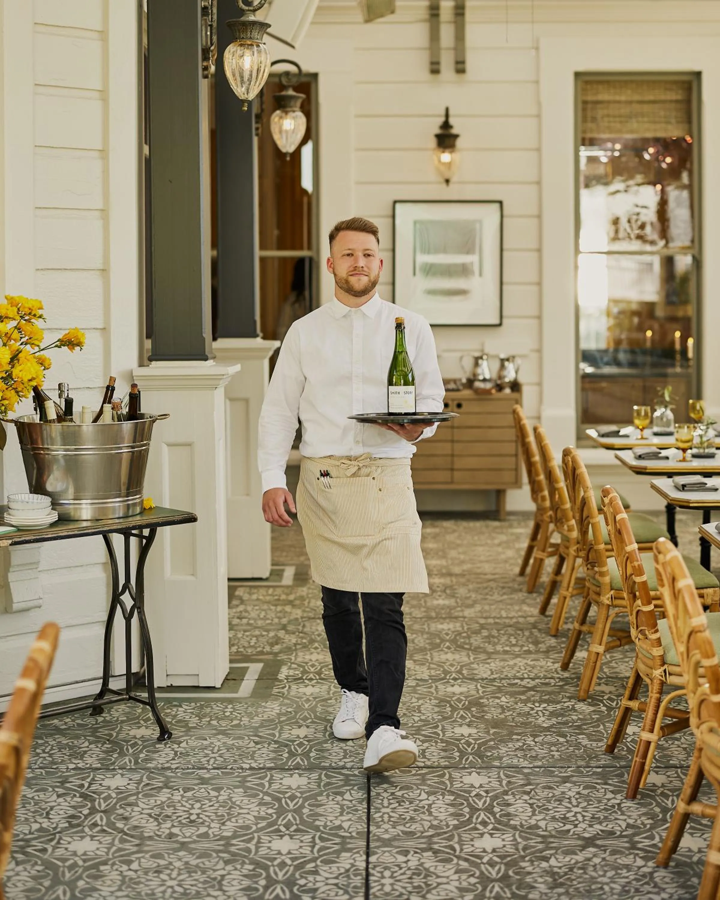 Restaurant/places to eat in The Madrona