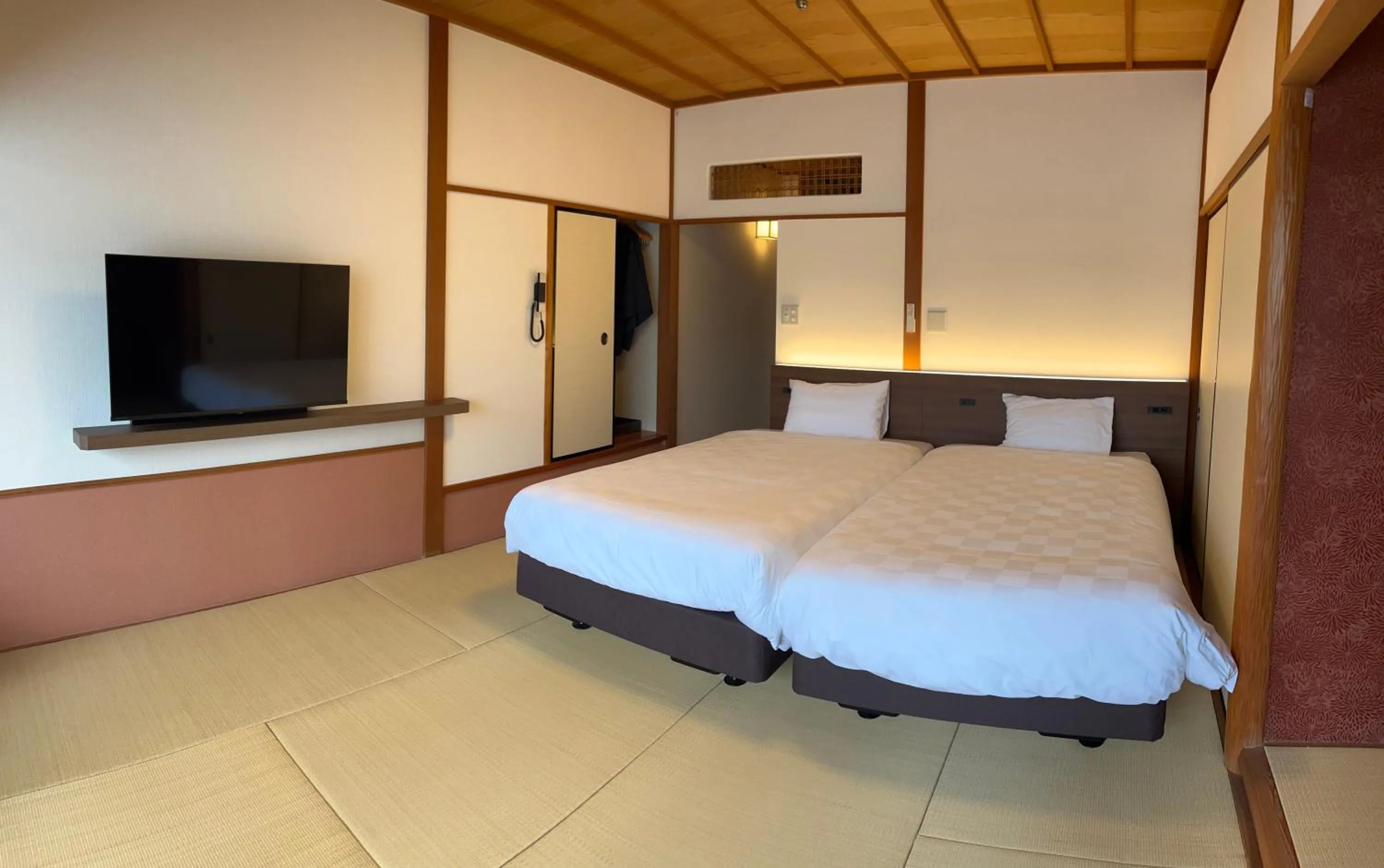 Bed in Manten no Tsujinoya