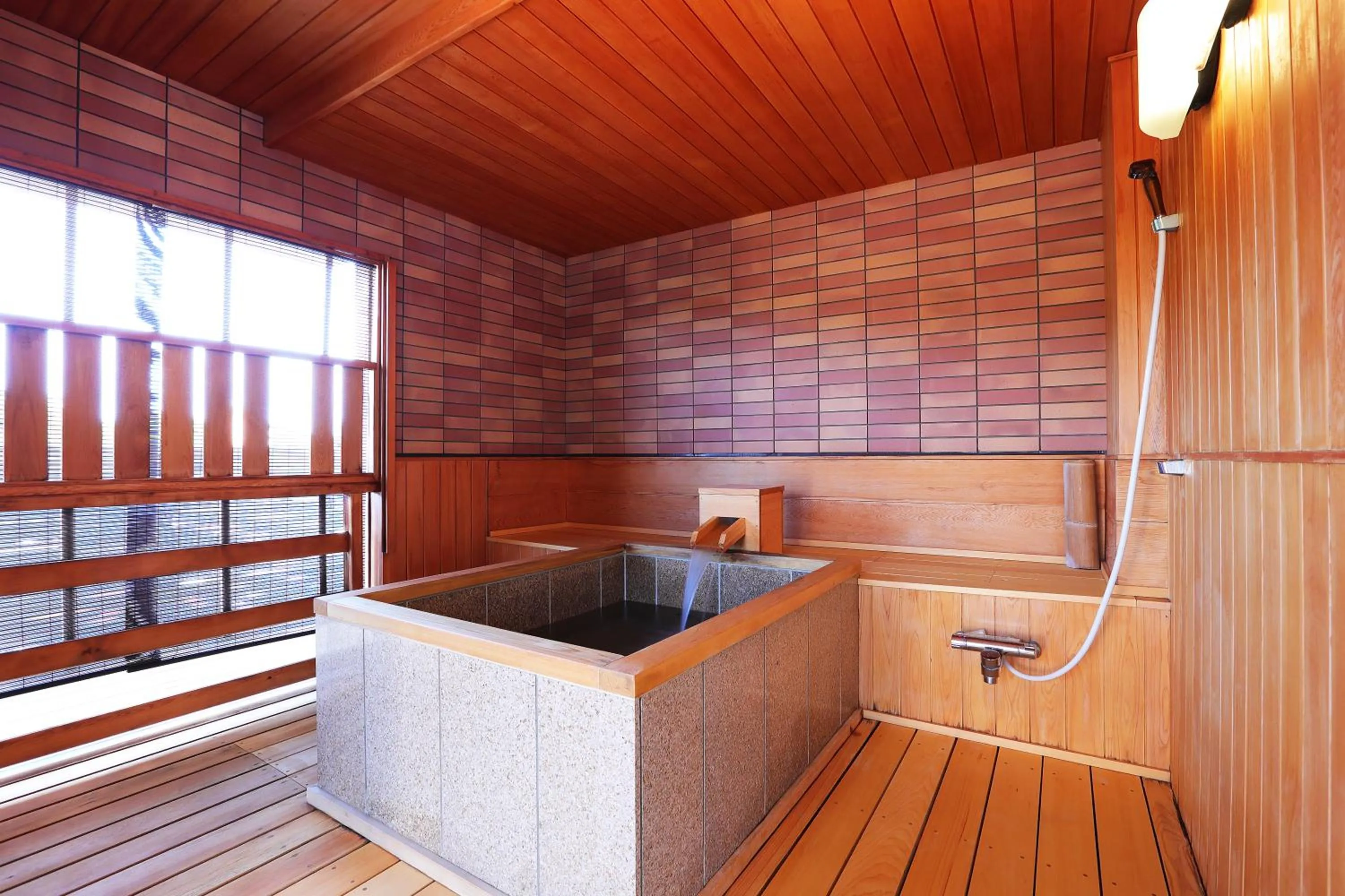 Bathroom in Manten no Tsujinoya