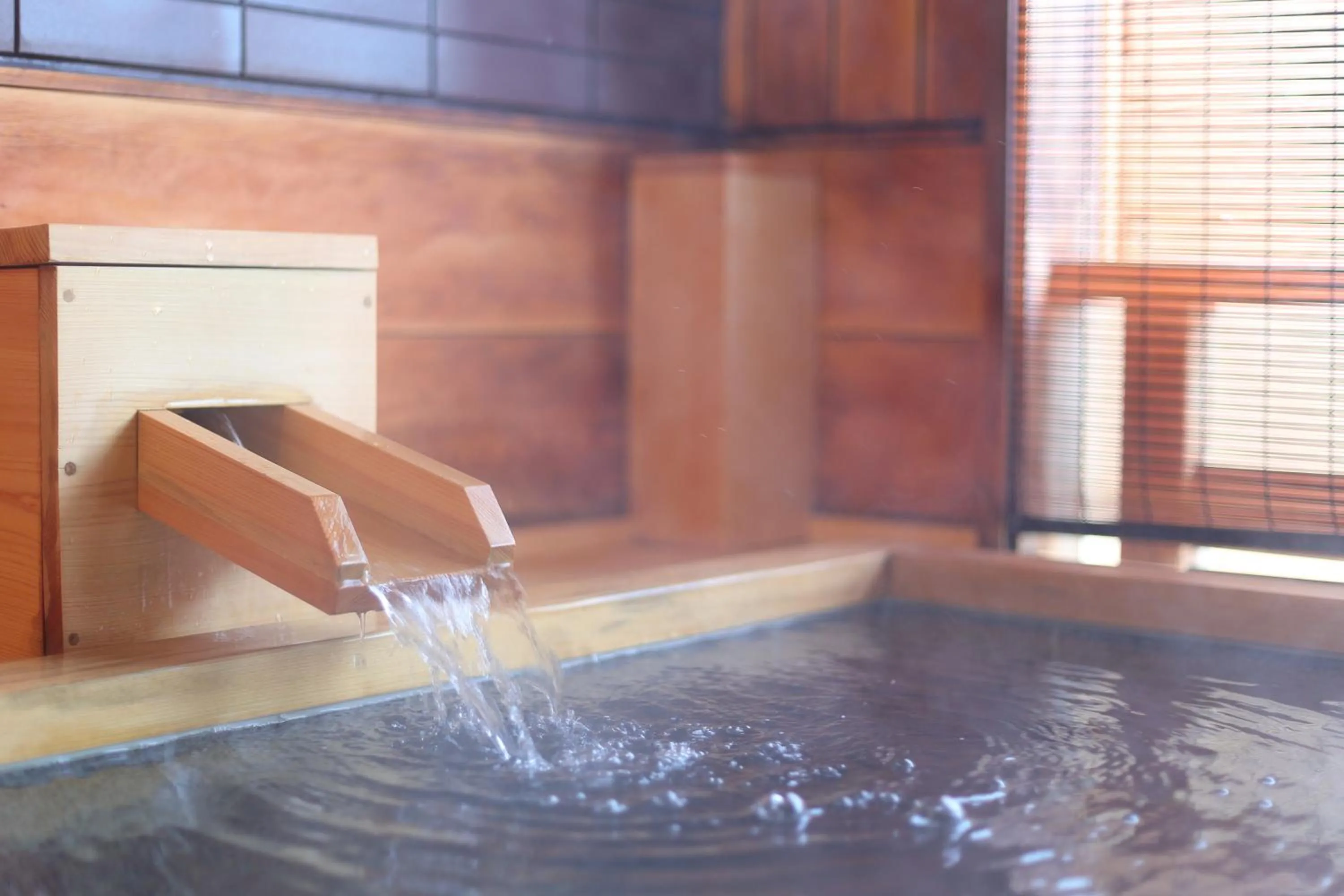 Hot Tub in Manten no Tsujinoya