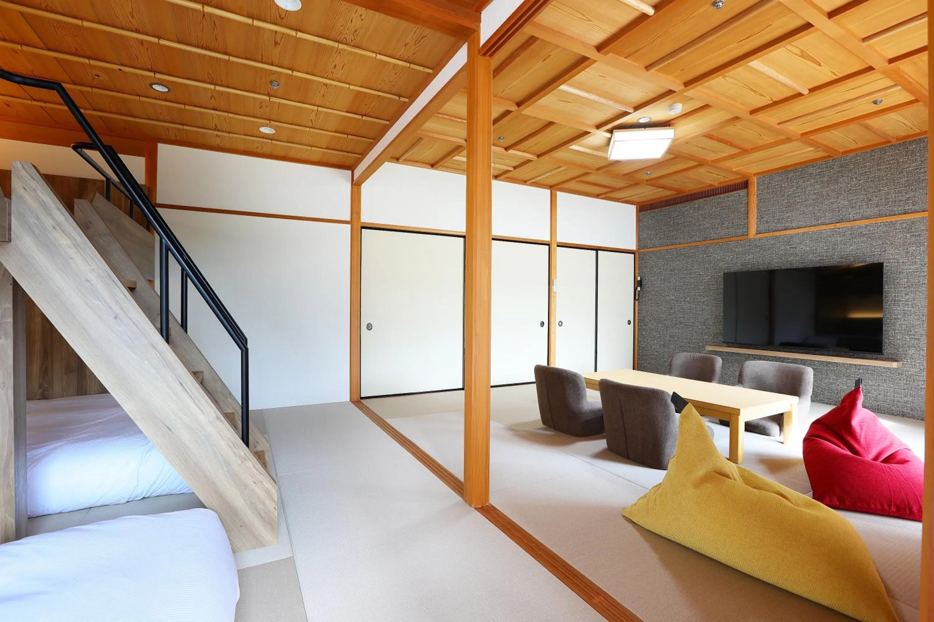 Living room, Bed in Manten no Tsujinoya