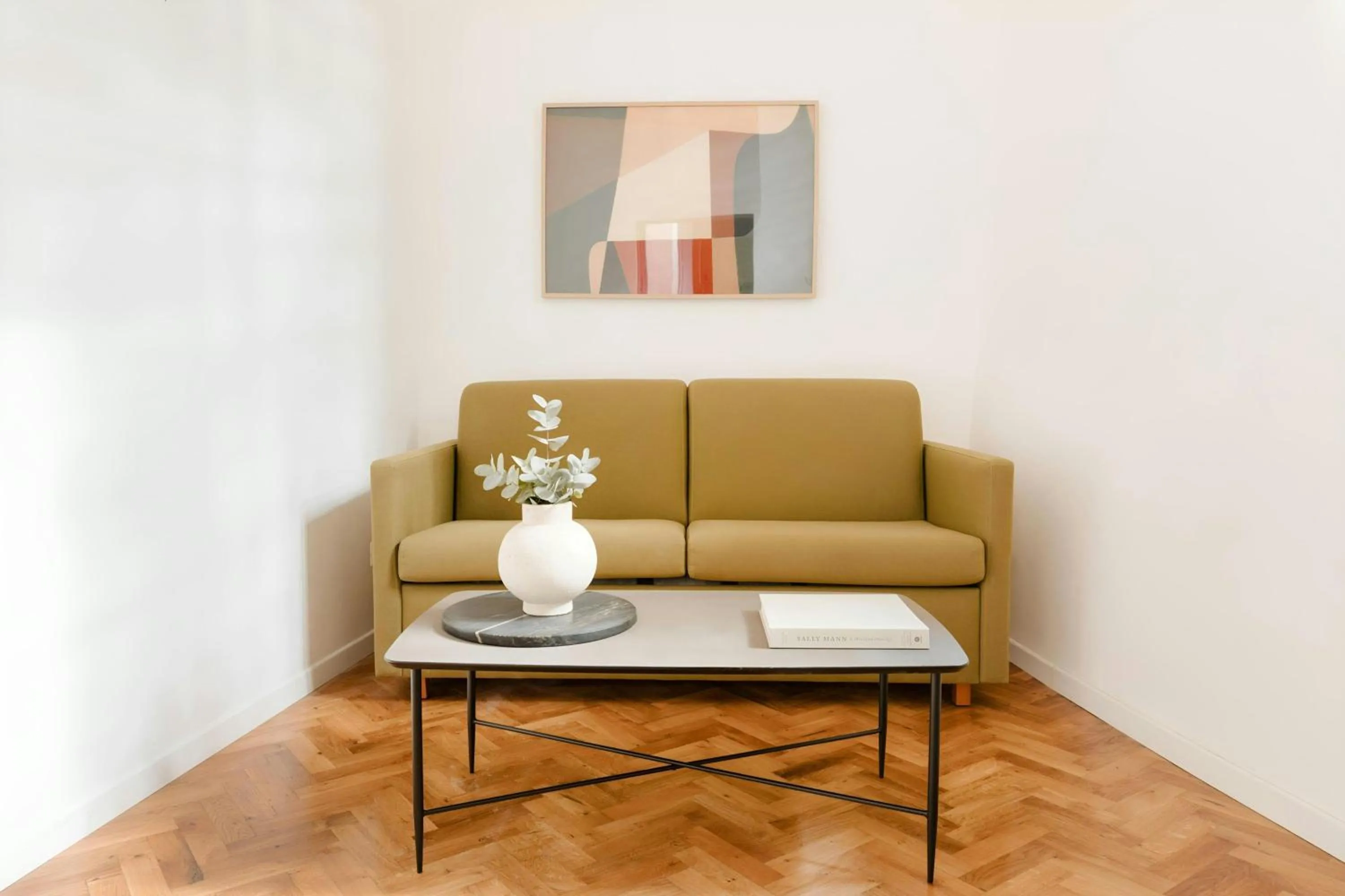 Living room in Sonder by Marriott Bonvoy Palazzo Taverna Apartments Piazza Navona