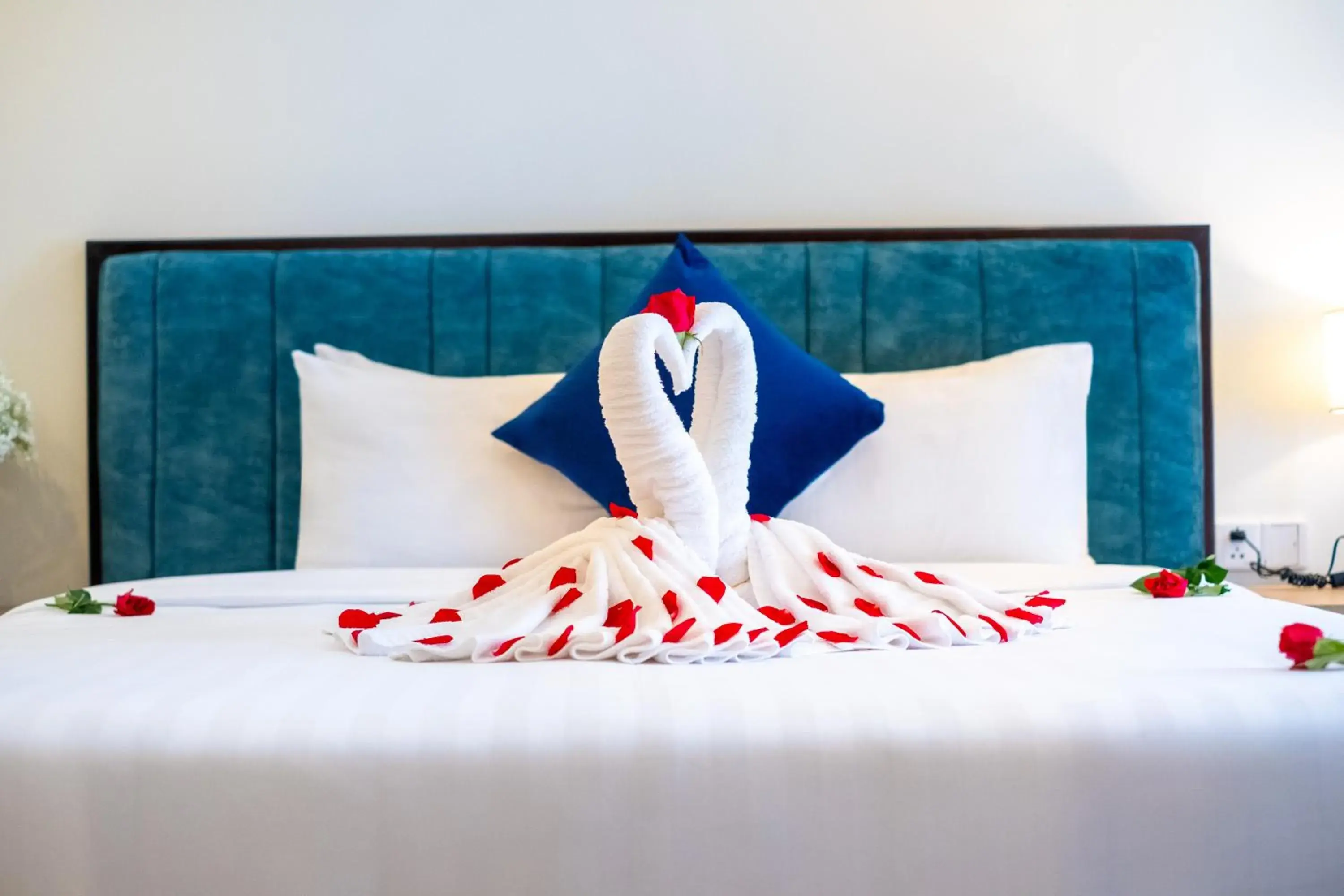 Bedroom, Bed in SANDALS FLORA HOTEL Bedroom, Bed in SANDALS FLORA HOTEL