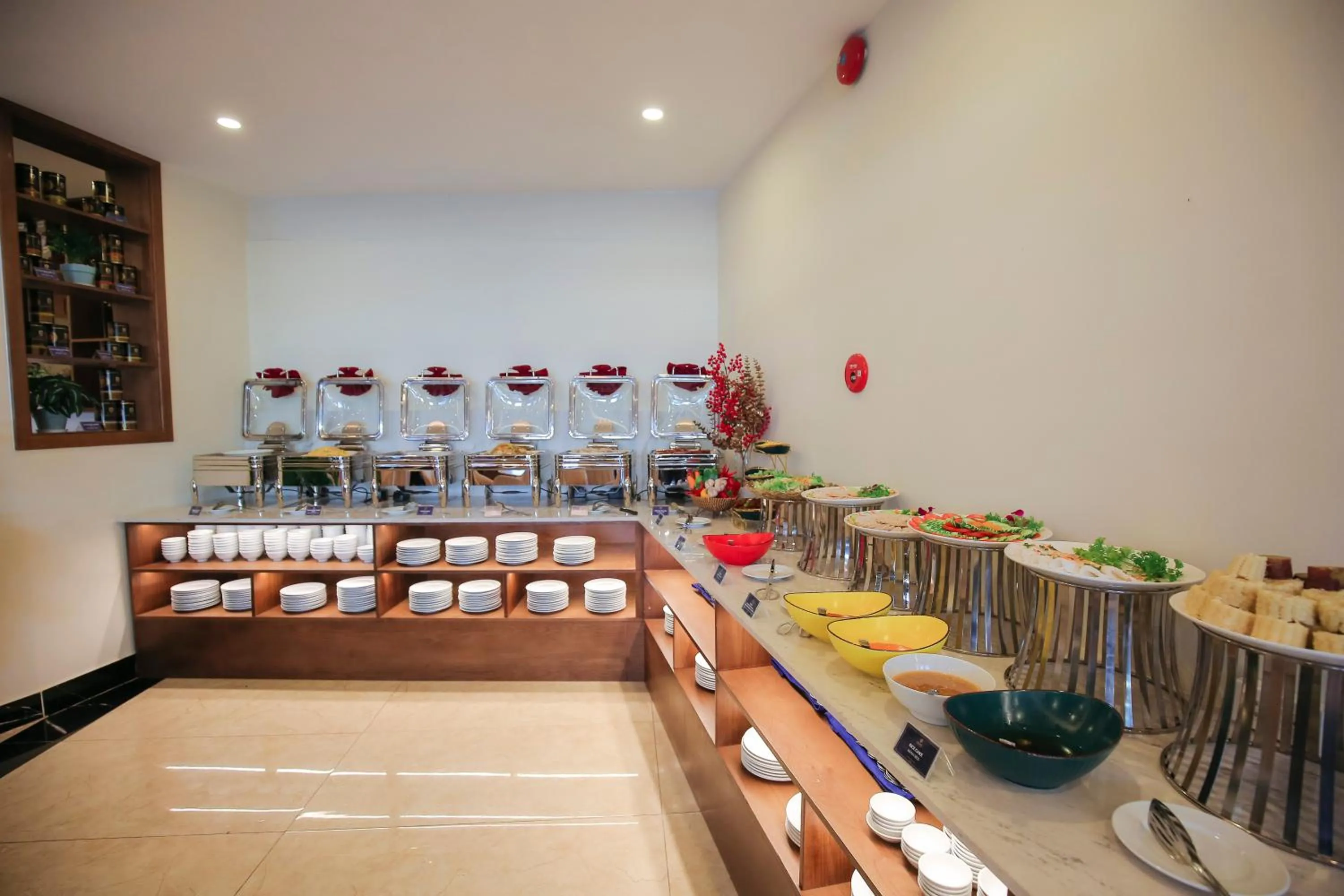 Restaurant/places to eat in SANDALS FLORA HOTEL