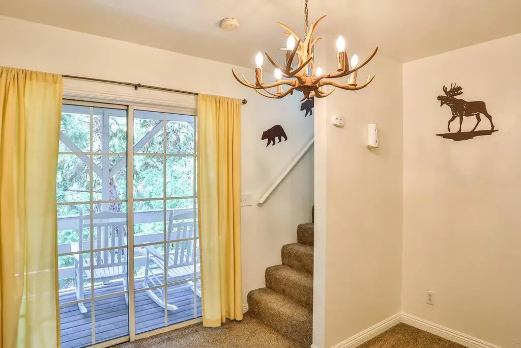 Lake house Cabin - Lake Arrowhead