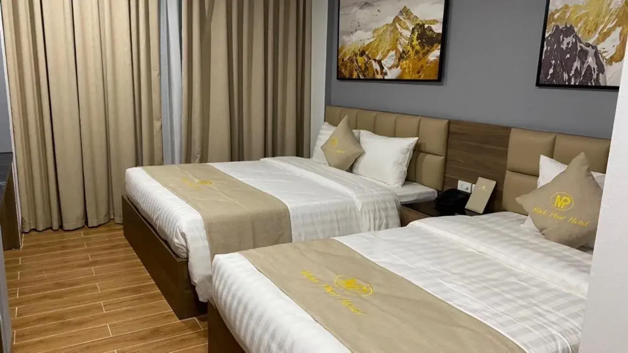 Triple Room in Minh Phát Hotel Triple Room in Minh Phát Hotel