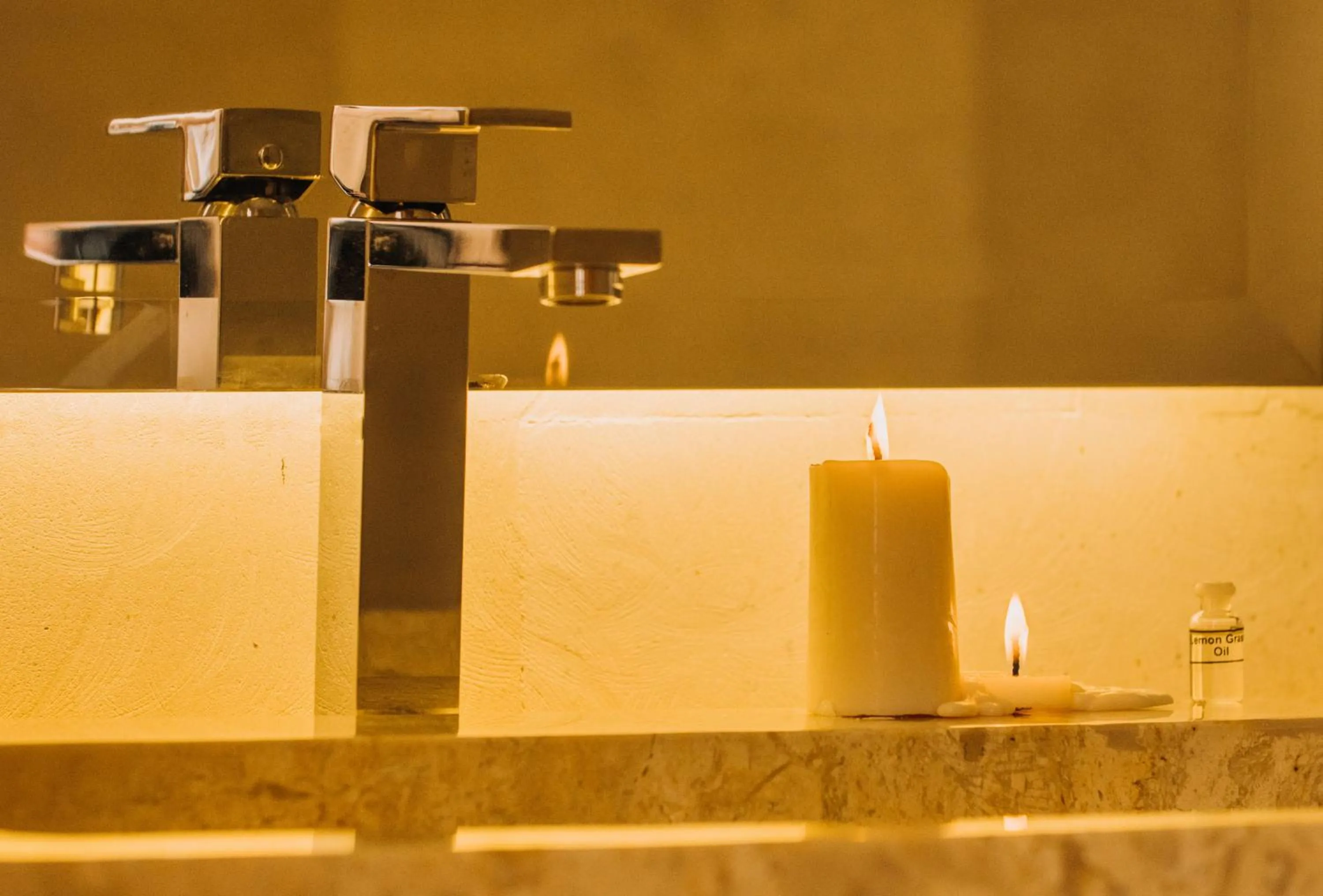 Bathroom in Neano Escape