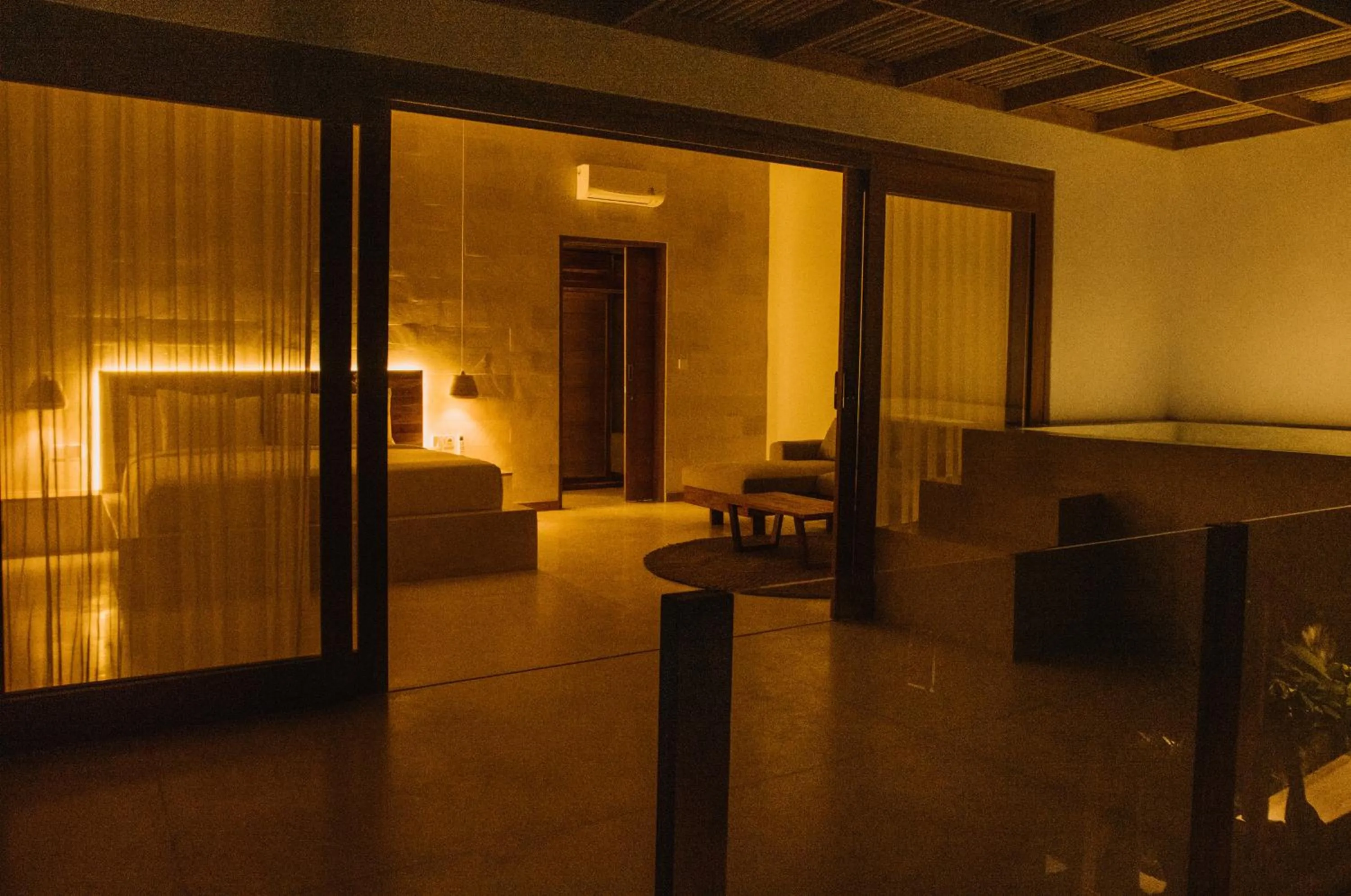 Seating area in Neano Escape