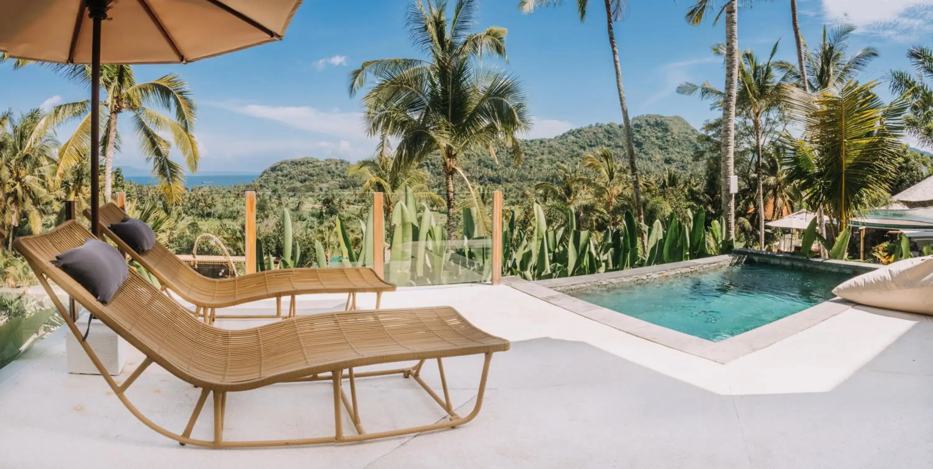 Three-Bedroom Villa in Neano Escape Three-Bedroom Villa in Neano Escape