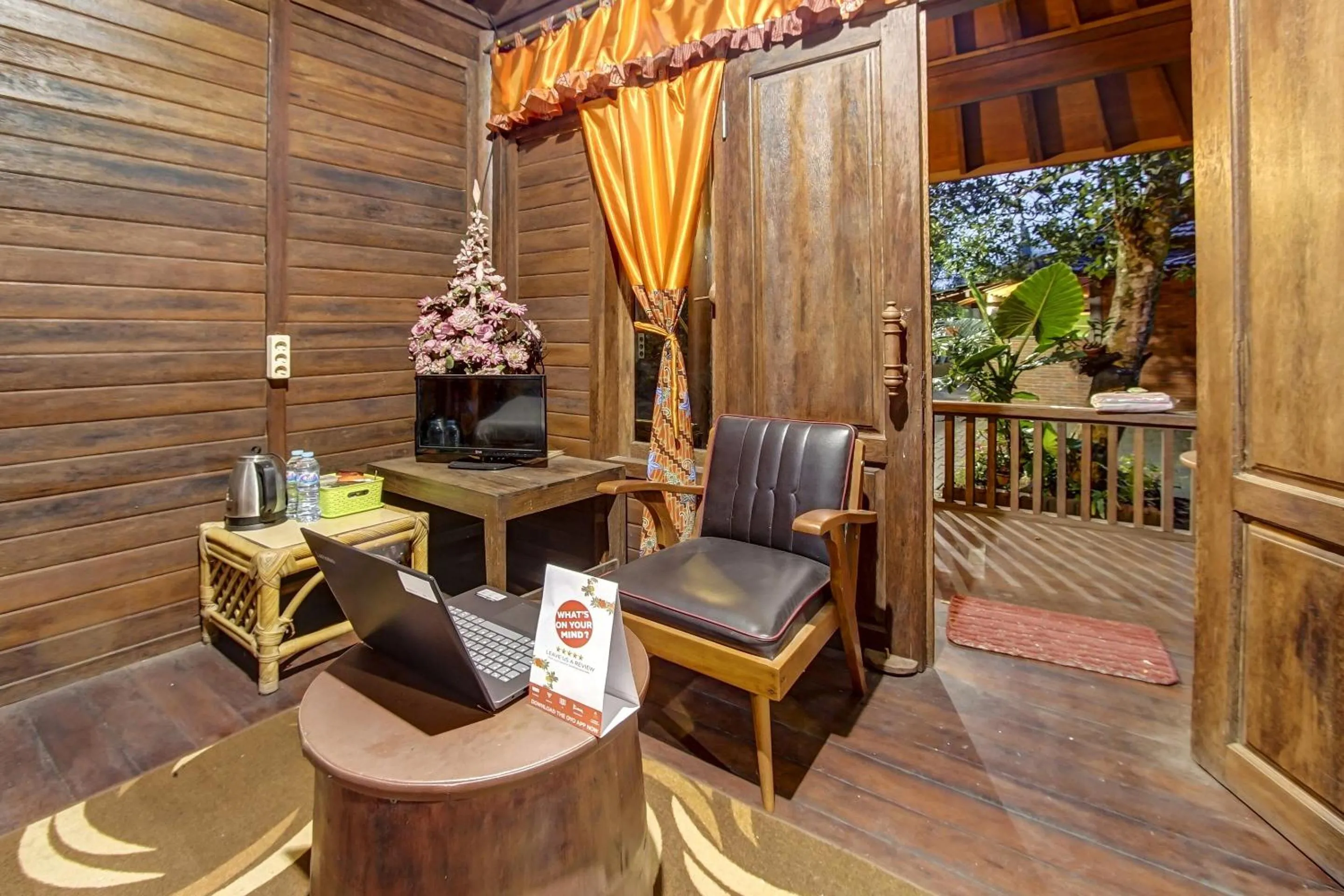 Lobby or reception in Hotel O Desa Wisata Kampung Majapahit