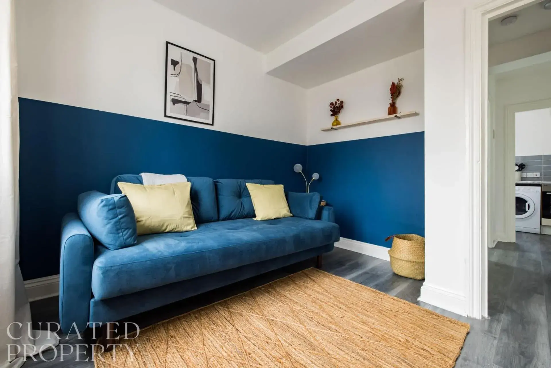 Contemporary 2 Bedroom Apartment in Shepherd's Bush Contemporary 2 Bedroom Apartment in Shepherd's Bush