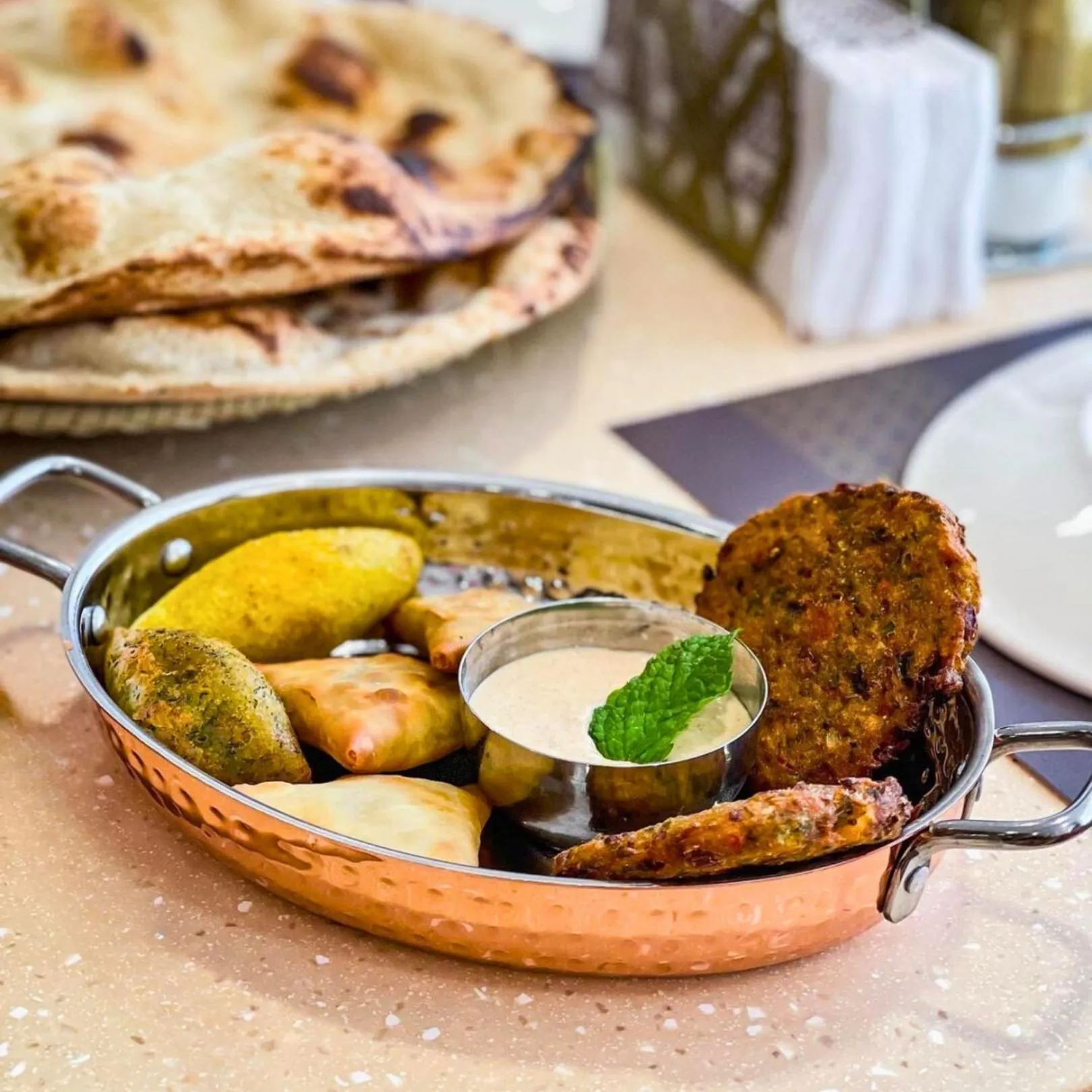 Restaurant/places to eat in The House Hotel Al Khiran