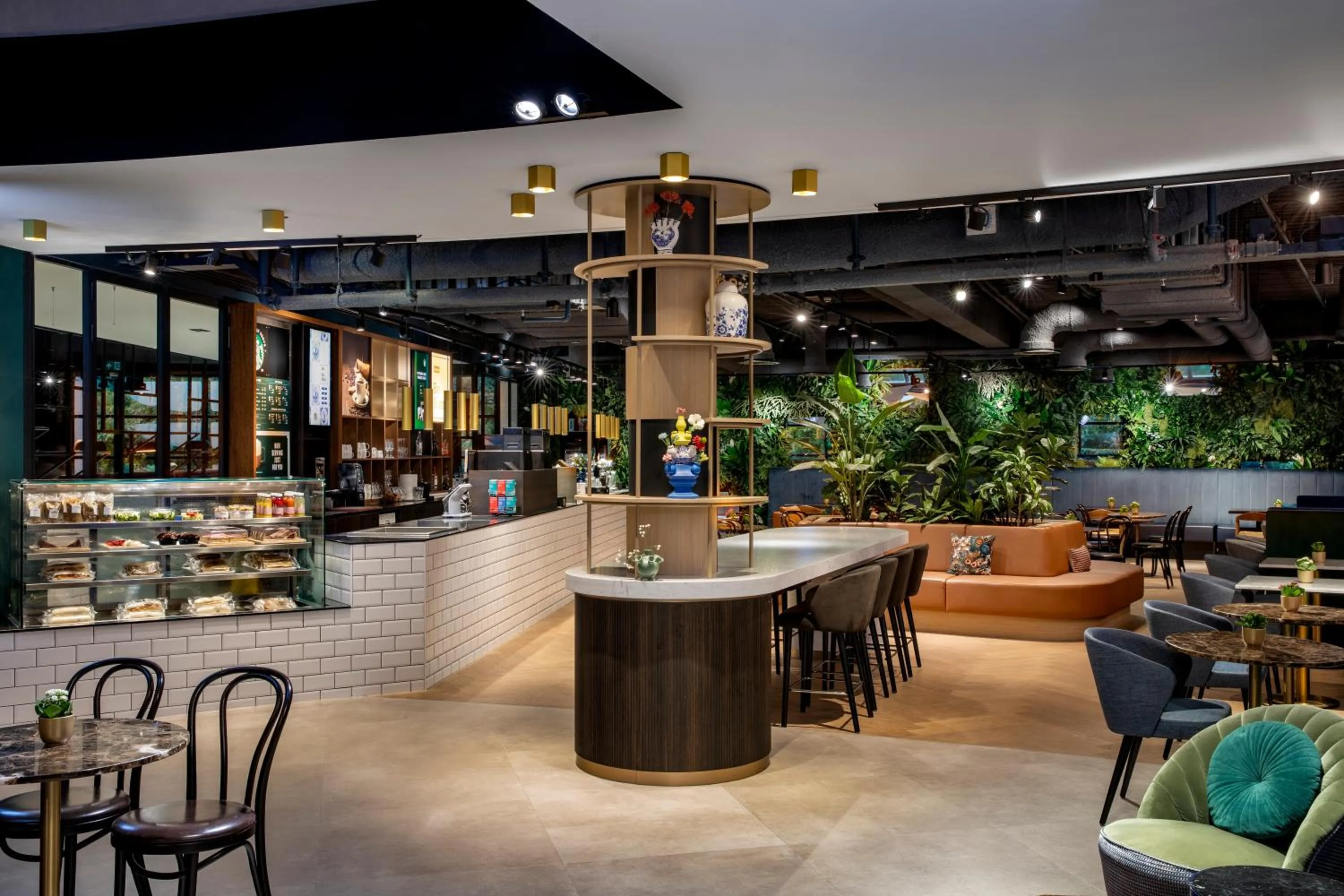 Restaurant/places to eat in Corendon Apartments Amsterdam Schiphol Airport