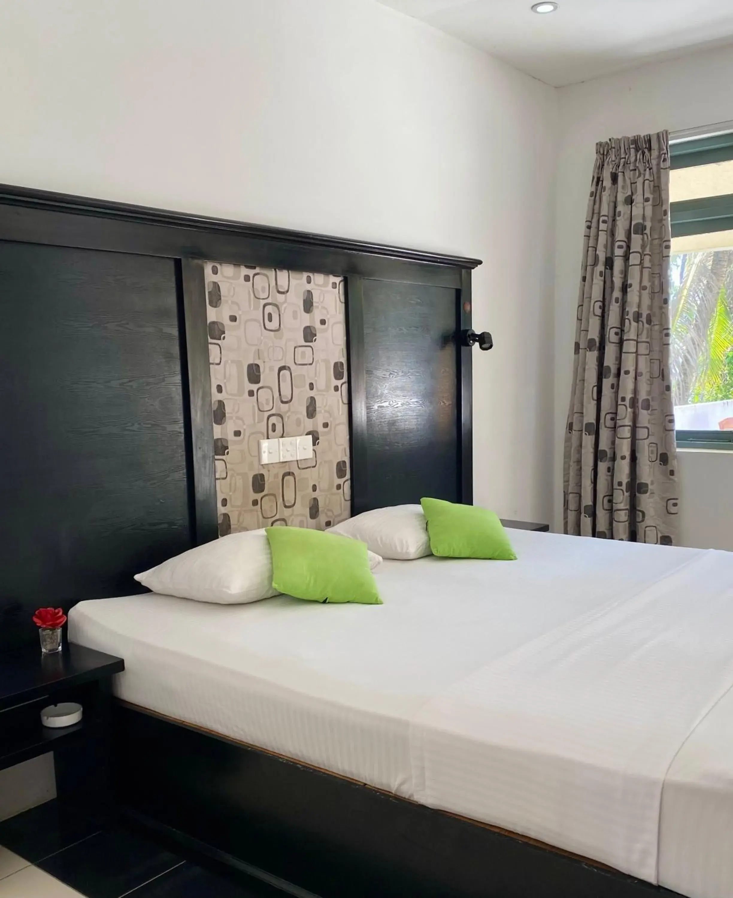 Standard Double Room with Fan in Mary Land Beach Hotel Standard Double Room with Fan in Mary Land Beach Hotel