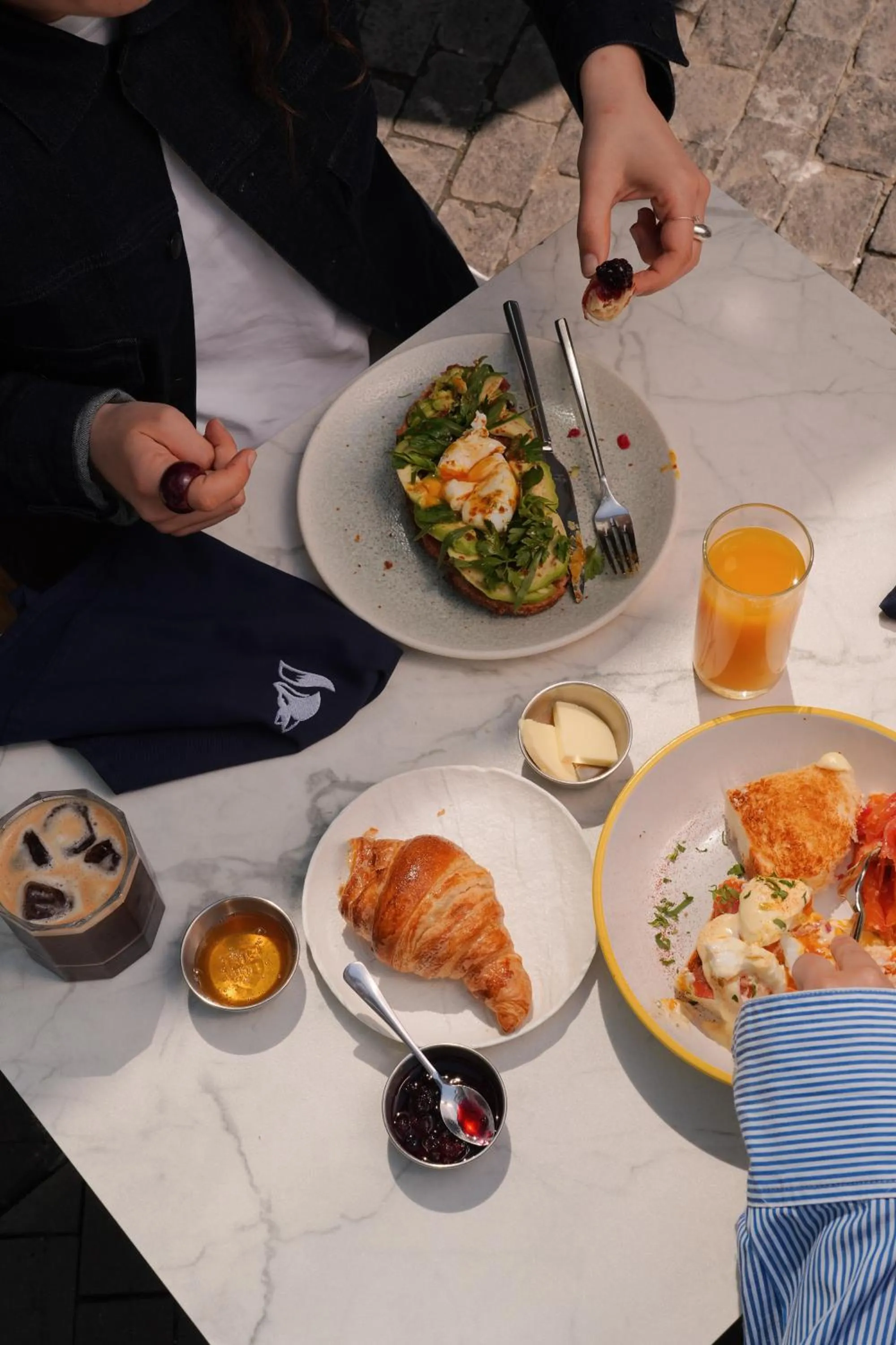 Restaurant/places to eat in The Blue Fox Hotel