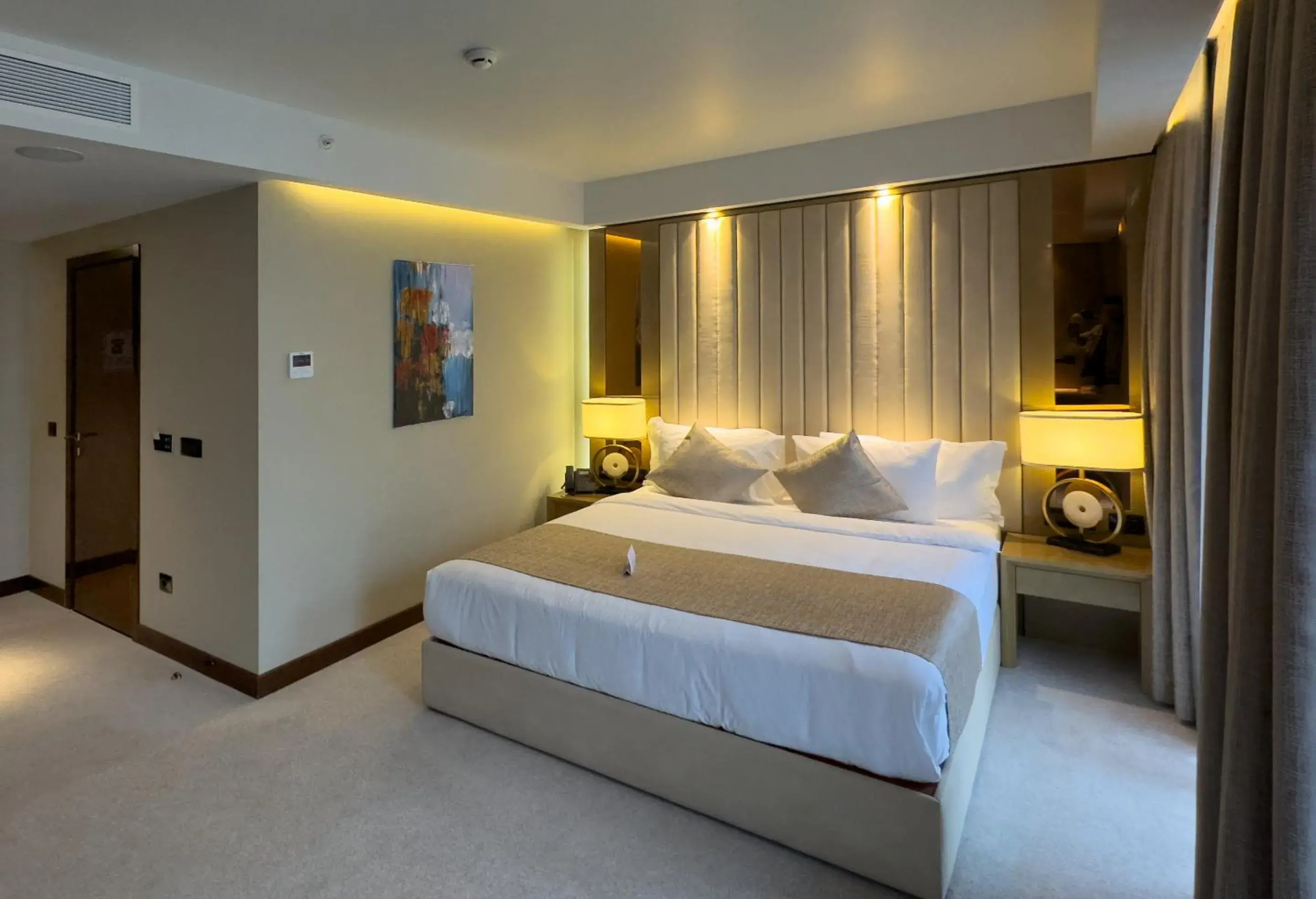 Deluxe Suite - single occupancy in Marjan Plaza Hotel Deluxe Suite - single occupancy in Marjan Plaza Hotel