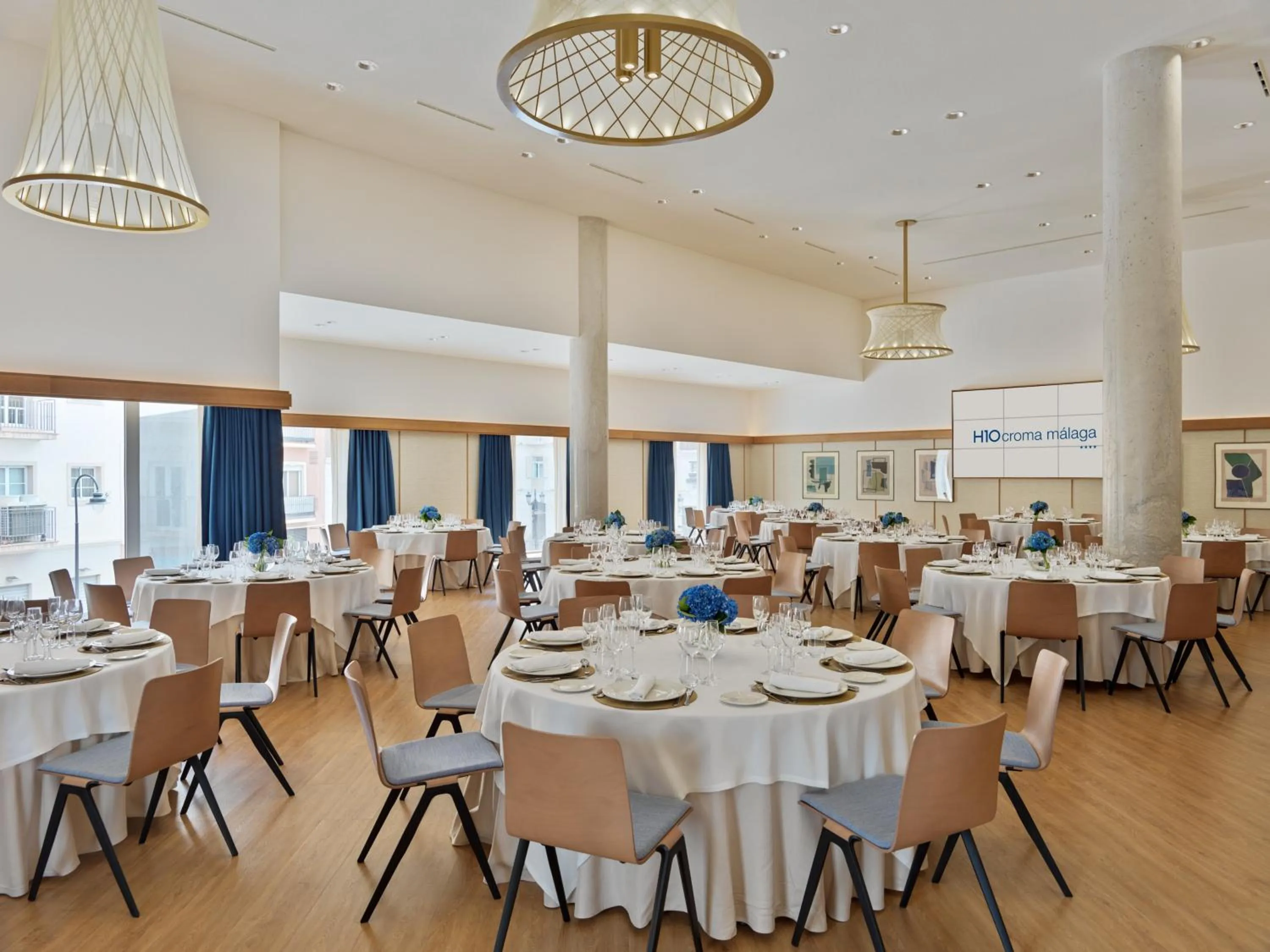 Business facilities in H10 Croma Málaga