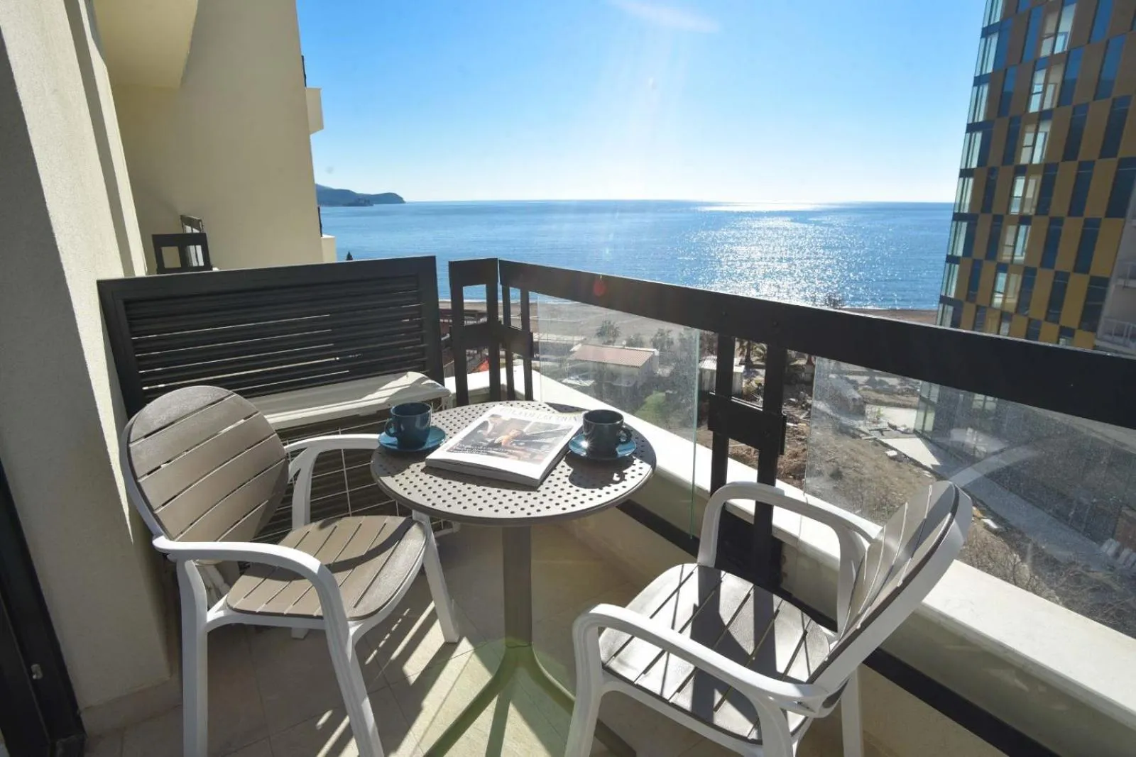 Day in CASA AL MARE by Moskva