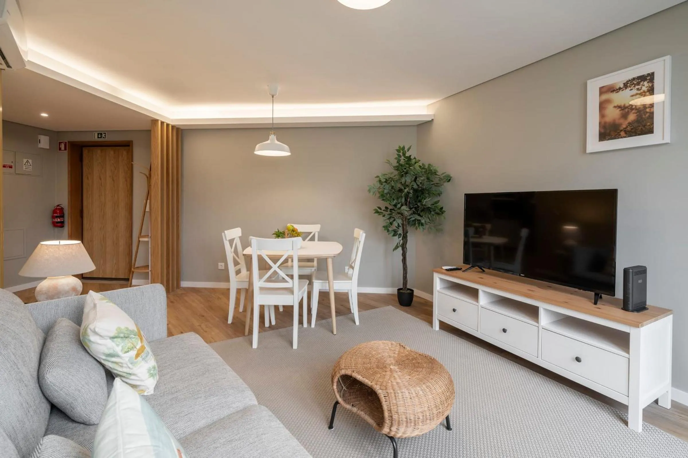 The Mountain Apartment by An Island Apart